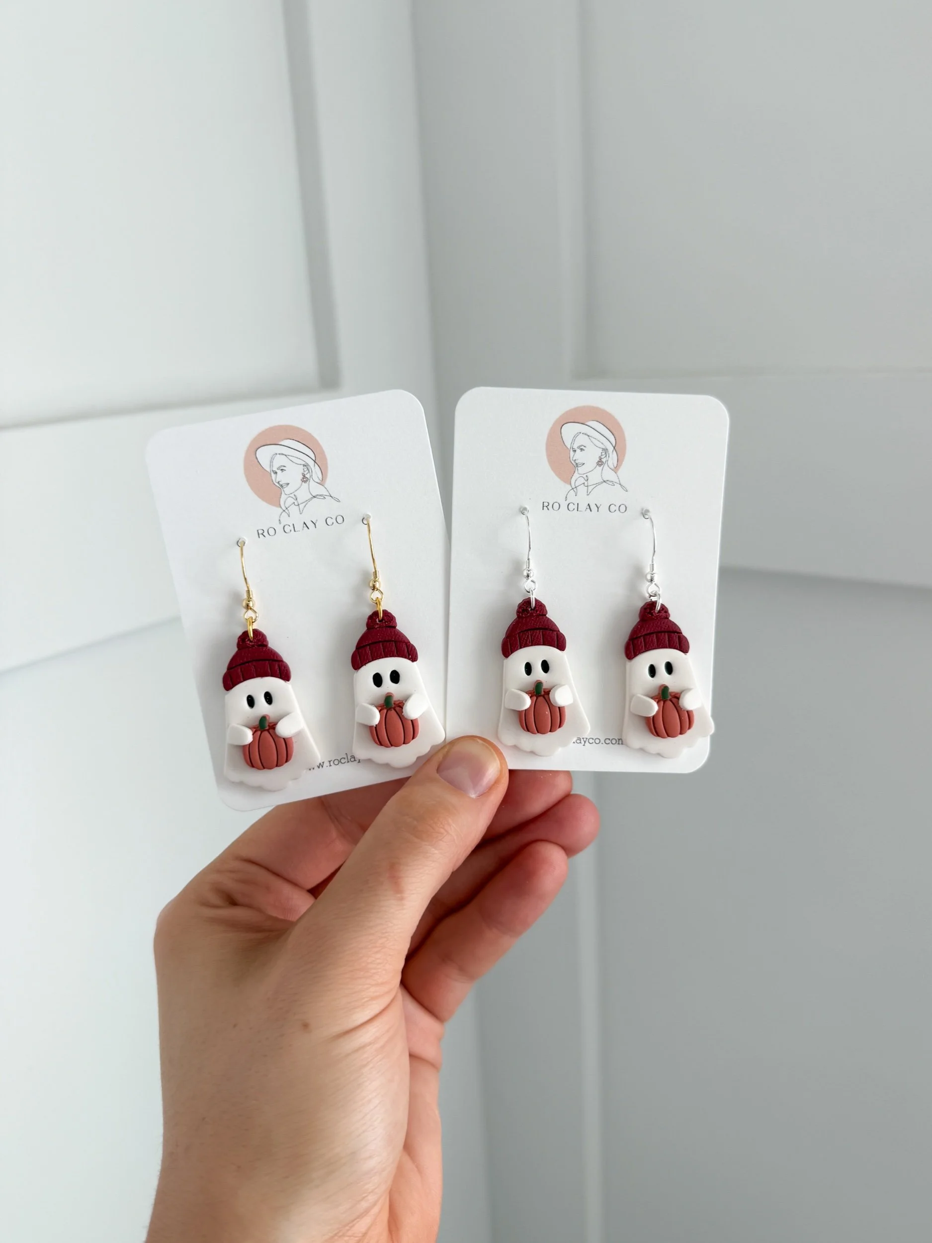 Accessorized Ghosts (Gold-Maroon Beanie)