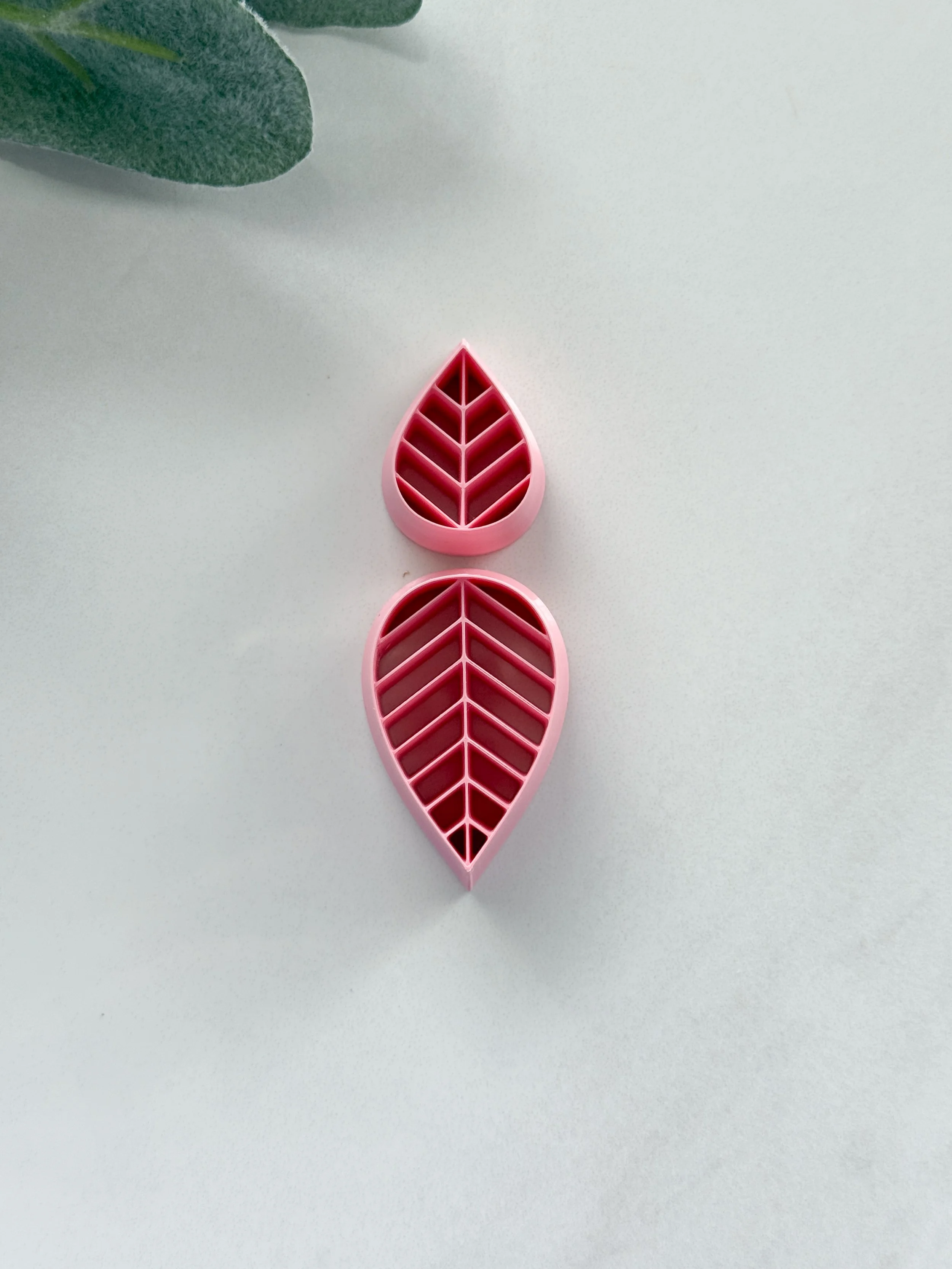 Chevron Leaf Set