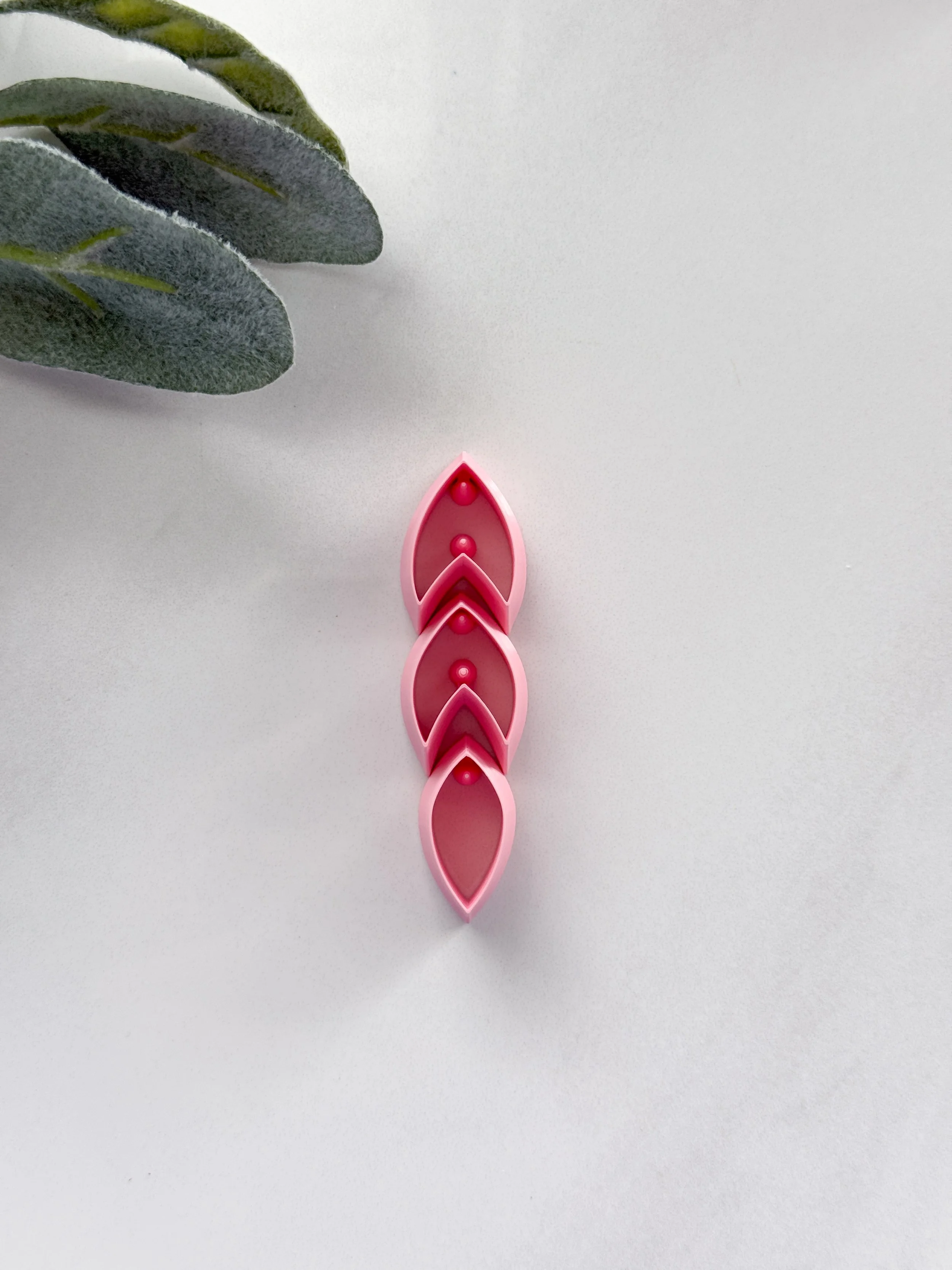 Laurel Leafy Drop Set (With Drill Guides)