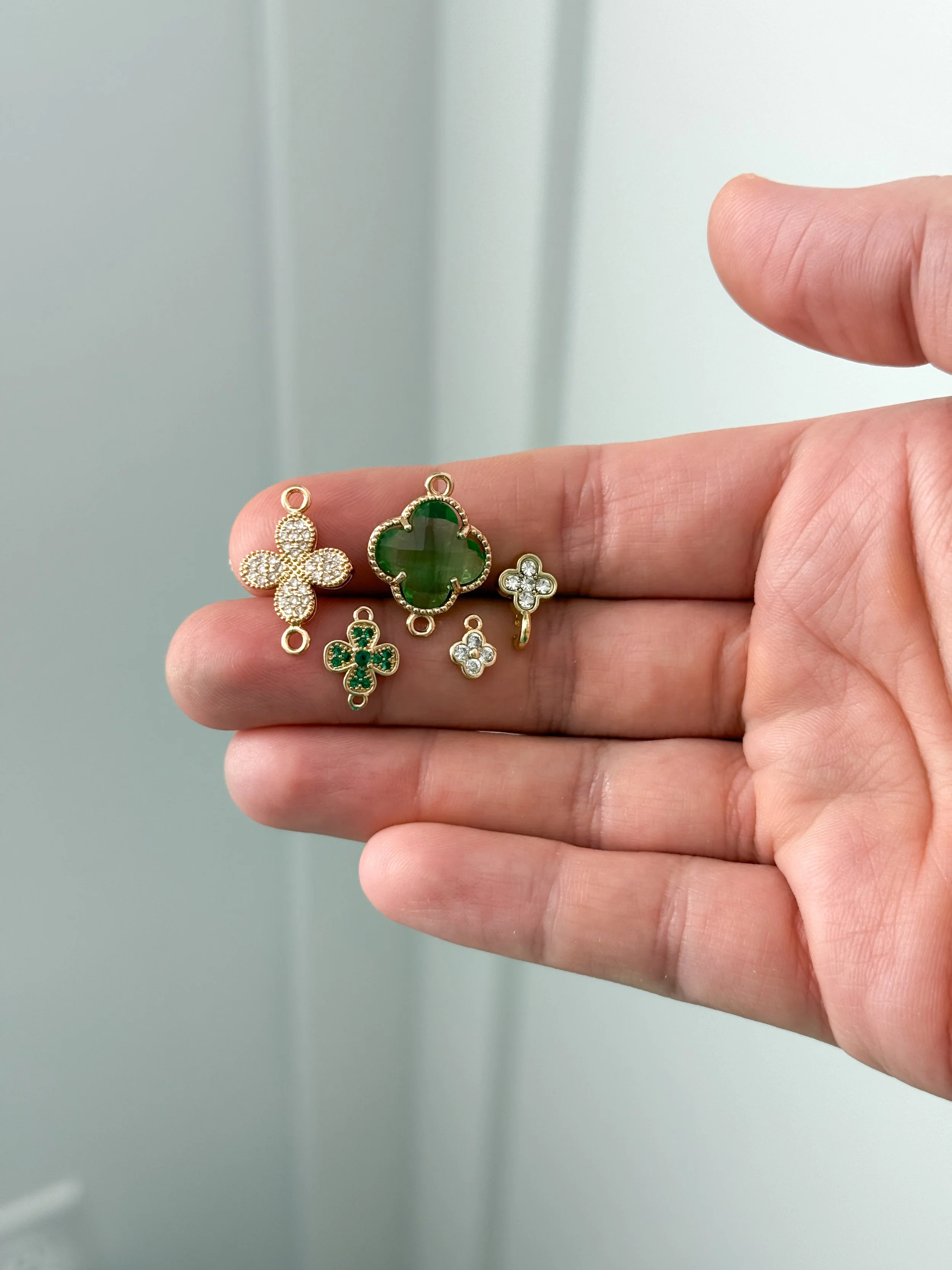 Assorted Shamrock Charms (2 PCS)