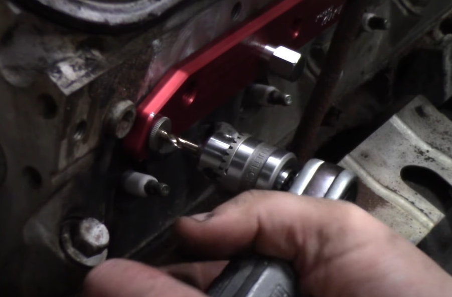 Broken bolts on a GM and how to make room to remove them ProMAXX Tool