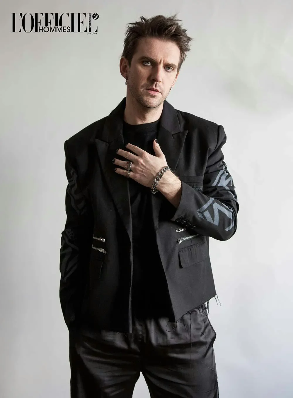 1712230769-lofficiel_liechtenstein_danstevens_godzillakong_1.webp