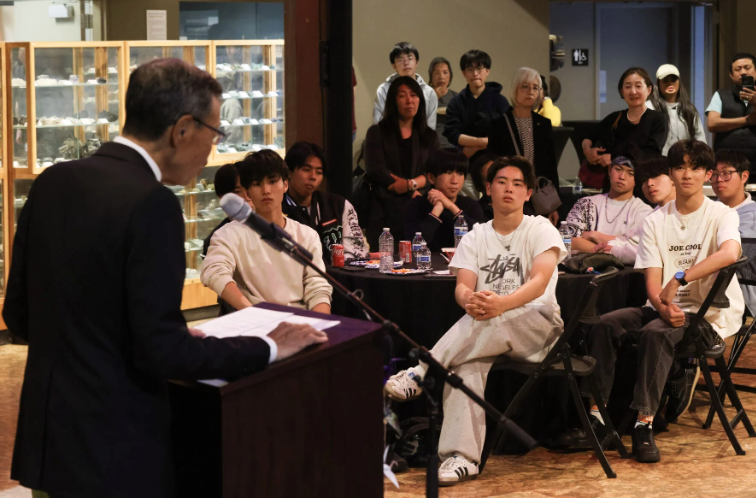 Japanese students wrap up Yakima exchange program visit