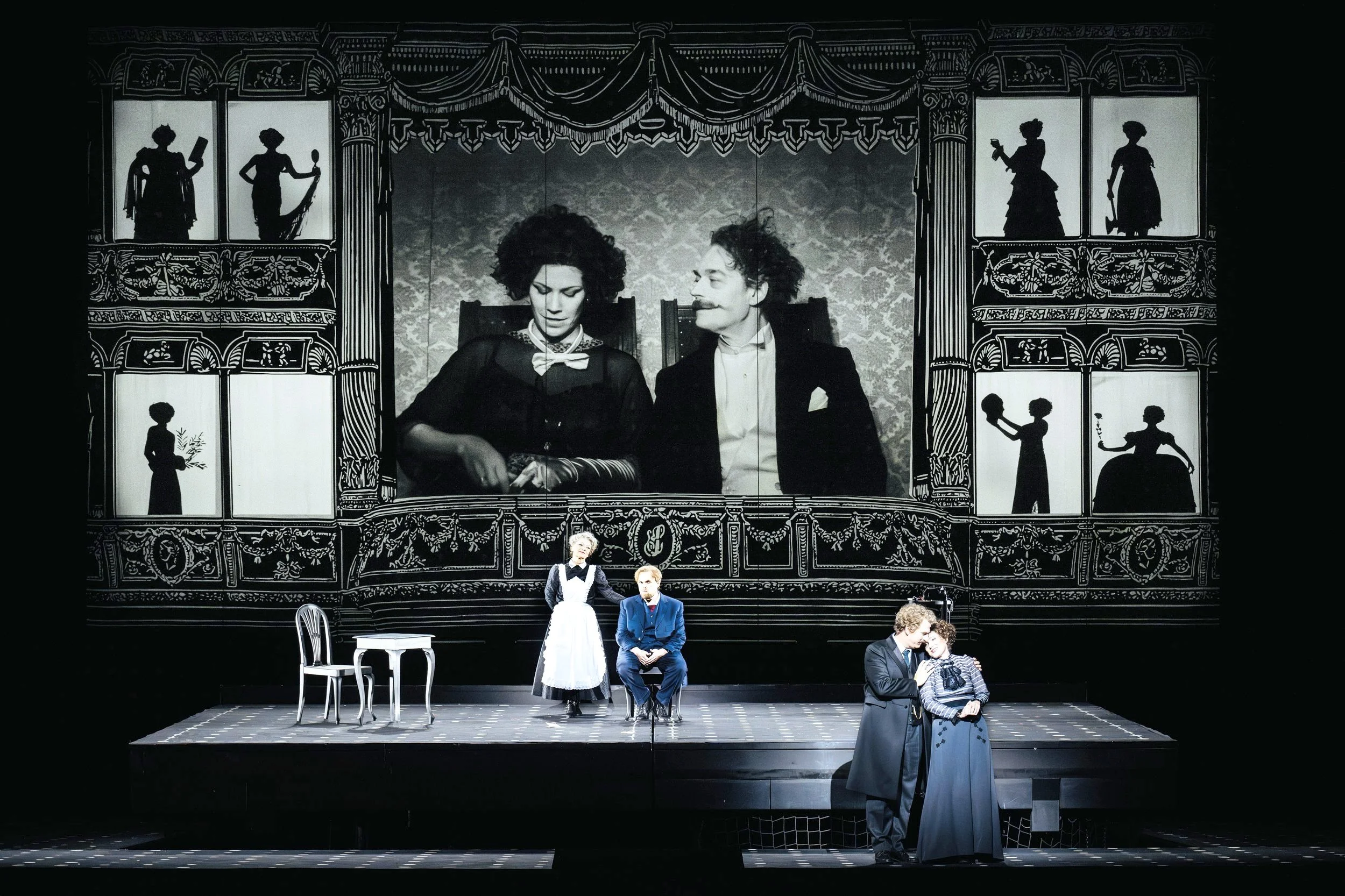 "Intermezzo" (Semperoper Dresden) Musik & Text: Richard Strauss, Musikalische Leitung: Patrick Hahn, Bühne: Saskia Wunsch, Kostüme: Alfred Mayerhofer, Film und Animation: Falko Herold, mit: Maria Bengtsson, Christoph Pohl...