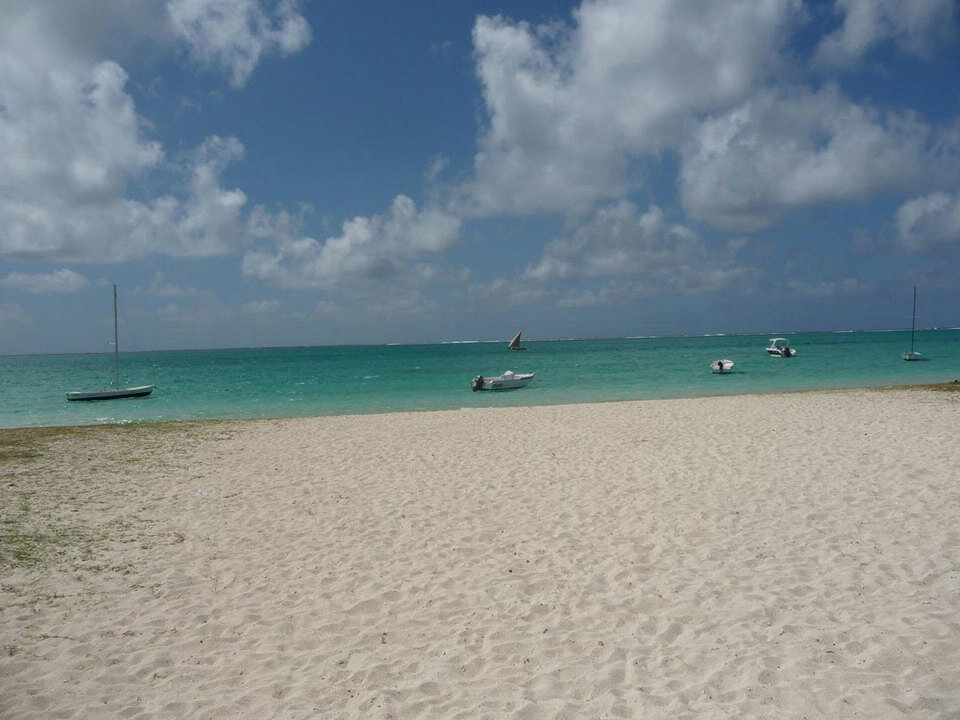 Villa-La-Croisette-View-Beach3