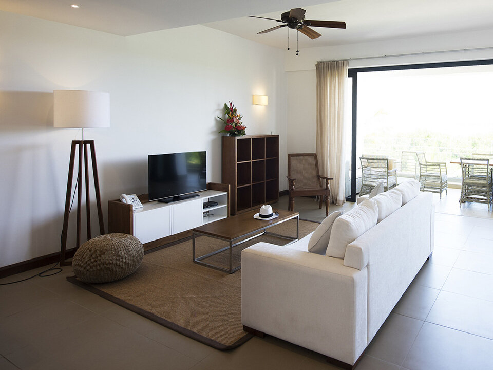 azuri - living room