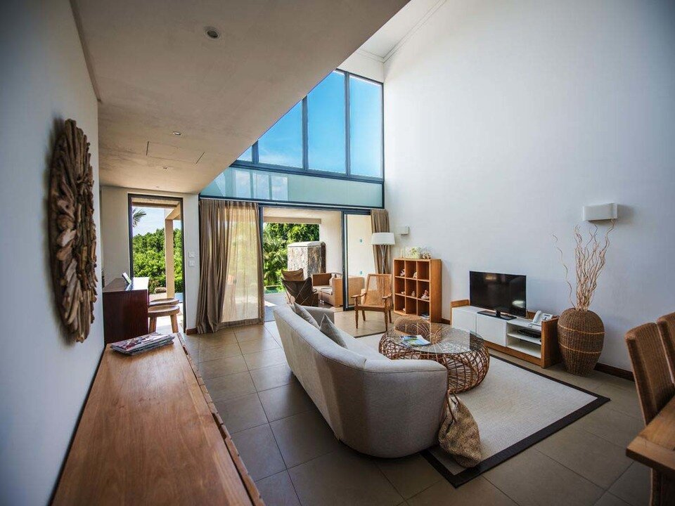 azuri - living room 2