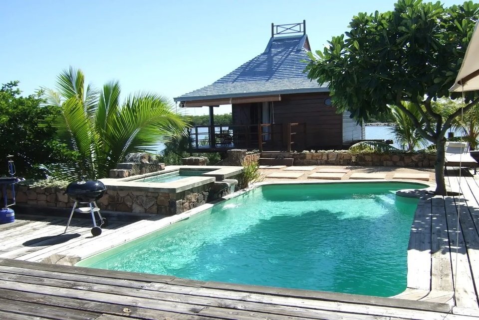 Bay-View-Pool