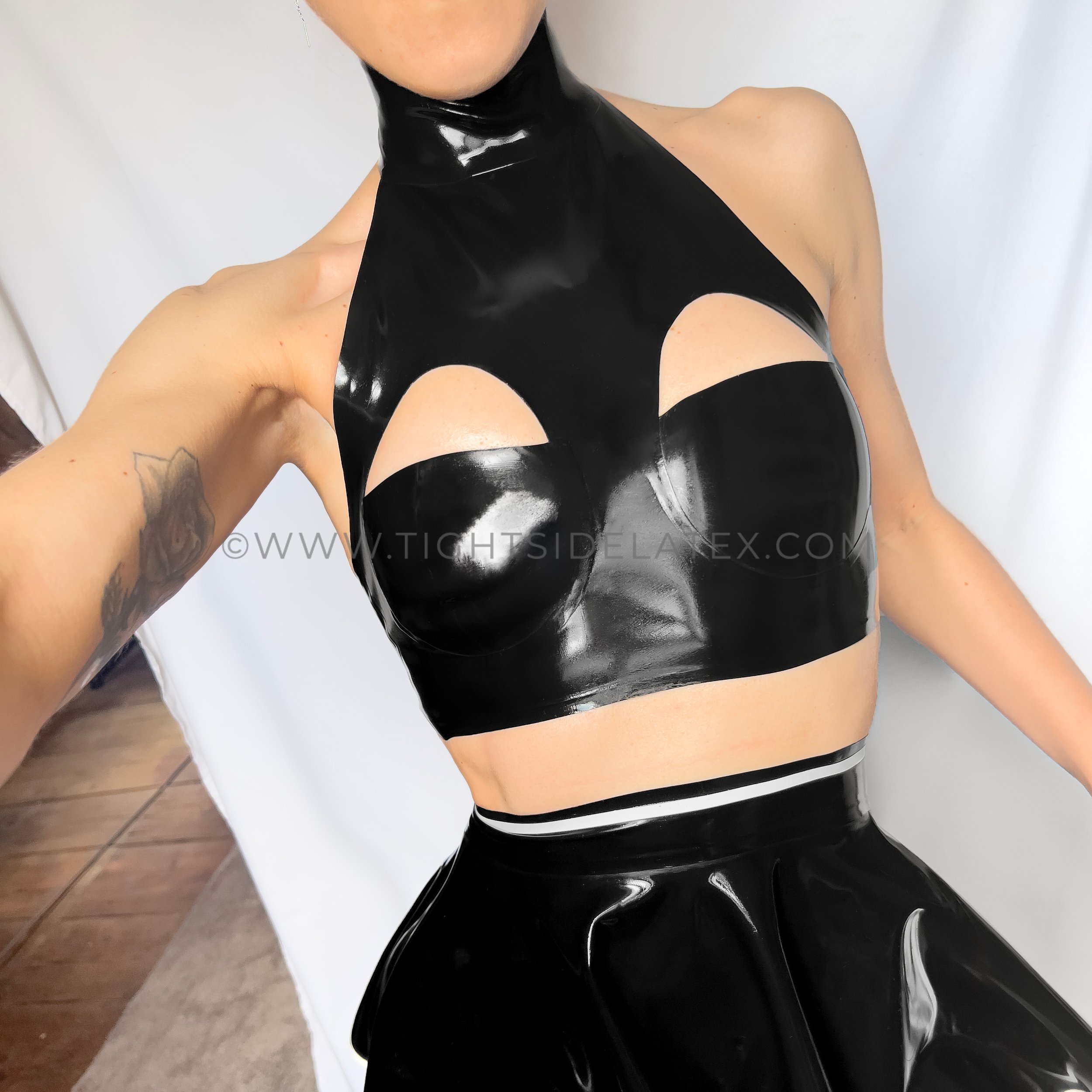 Latex Top With Perforated Back - Tight Side Latex
