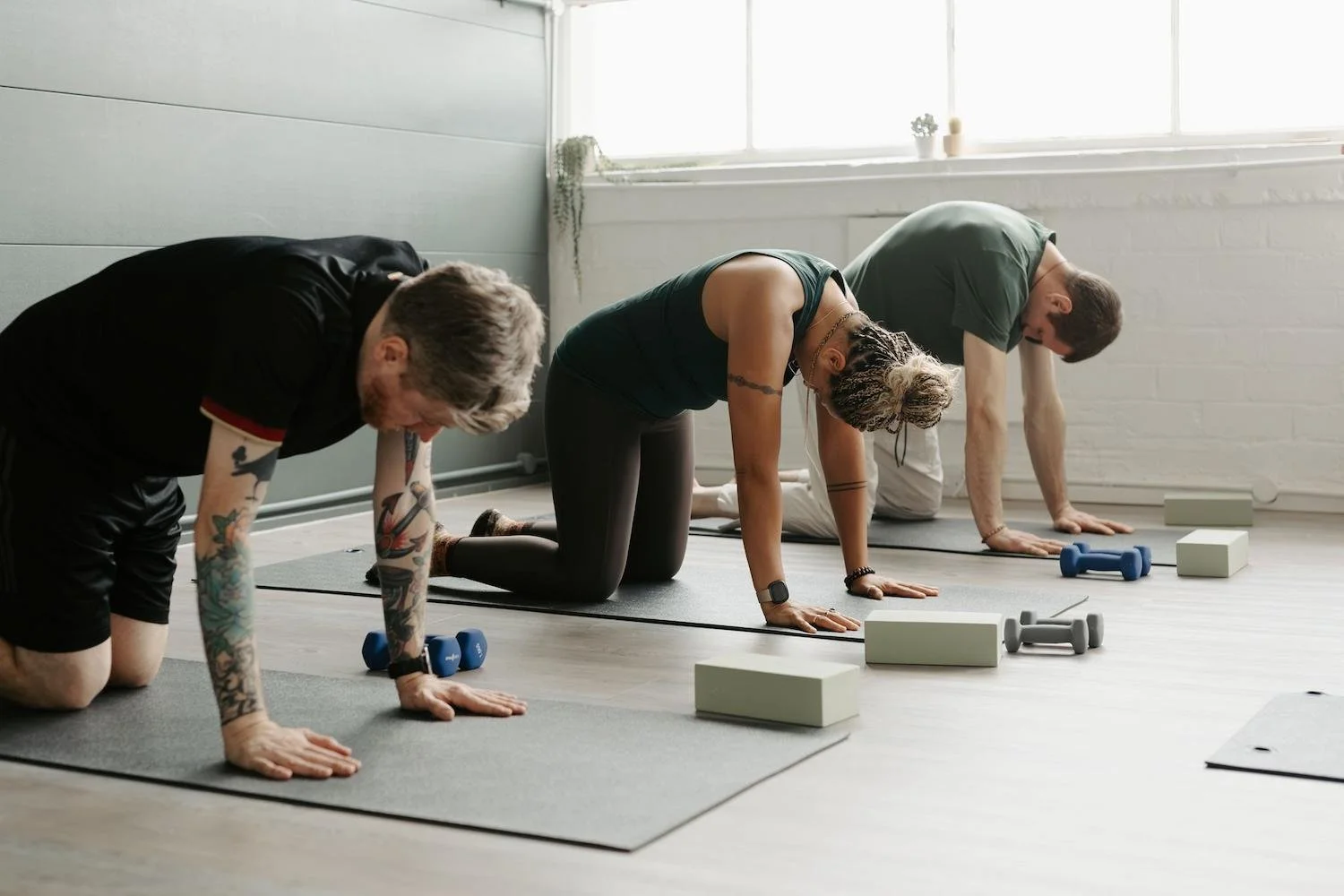 evel 3 Mat Pilates Teacher Training Glasgow group class at Meridian Yoga & Pilates