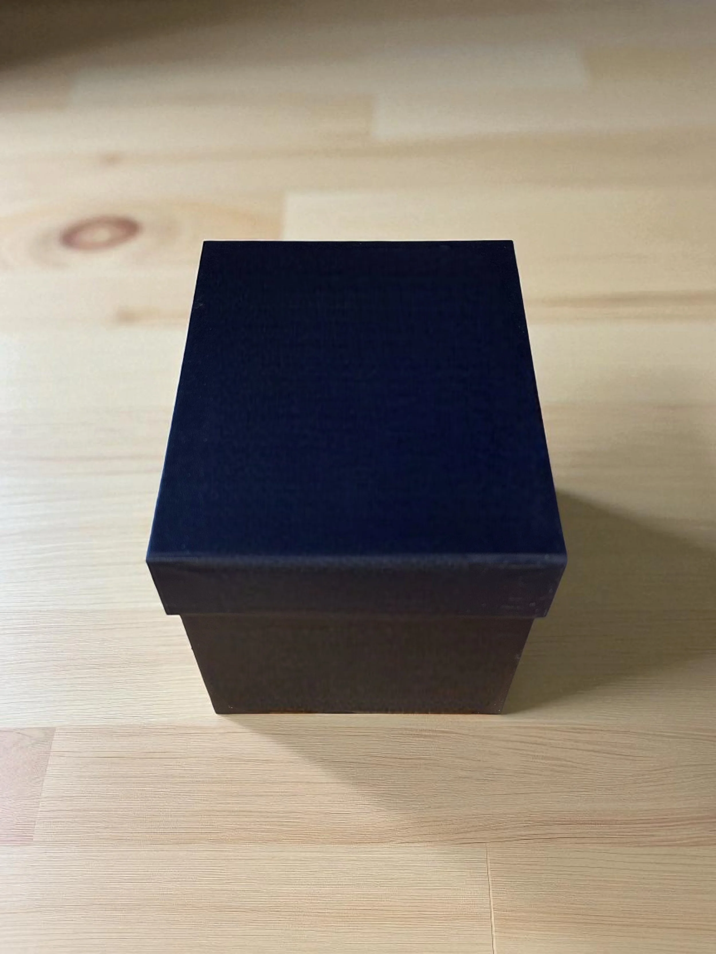 Single Glass Box-Photoroom.jpg
