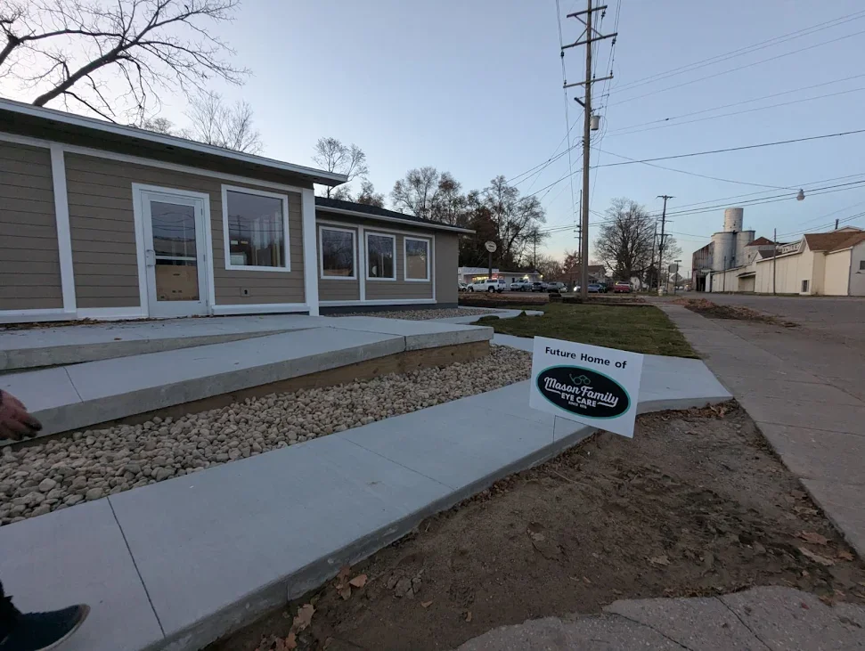 As of November 2025, construction on the exterior of the new building has been completed, while interior renovations are still underway.