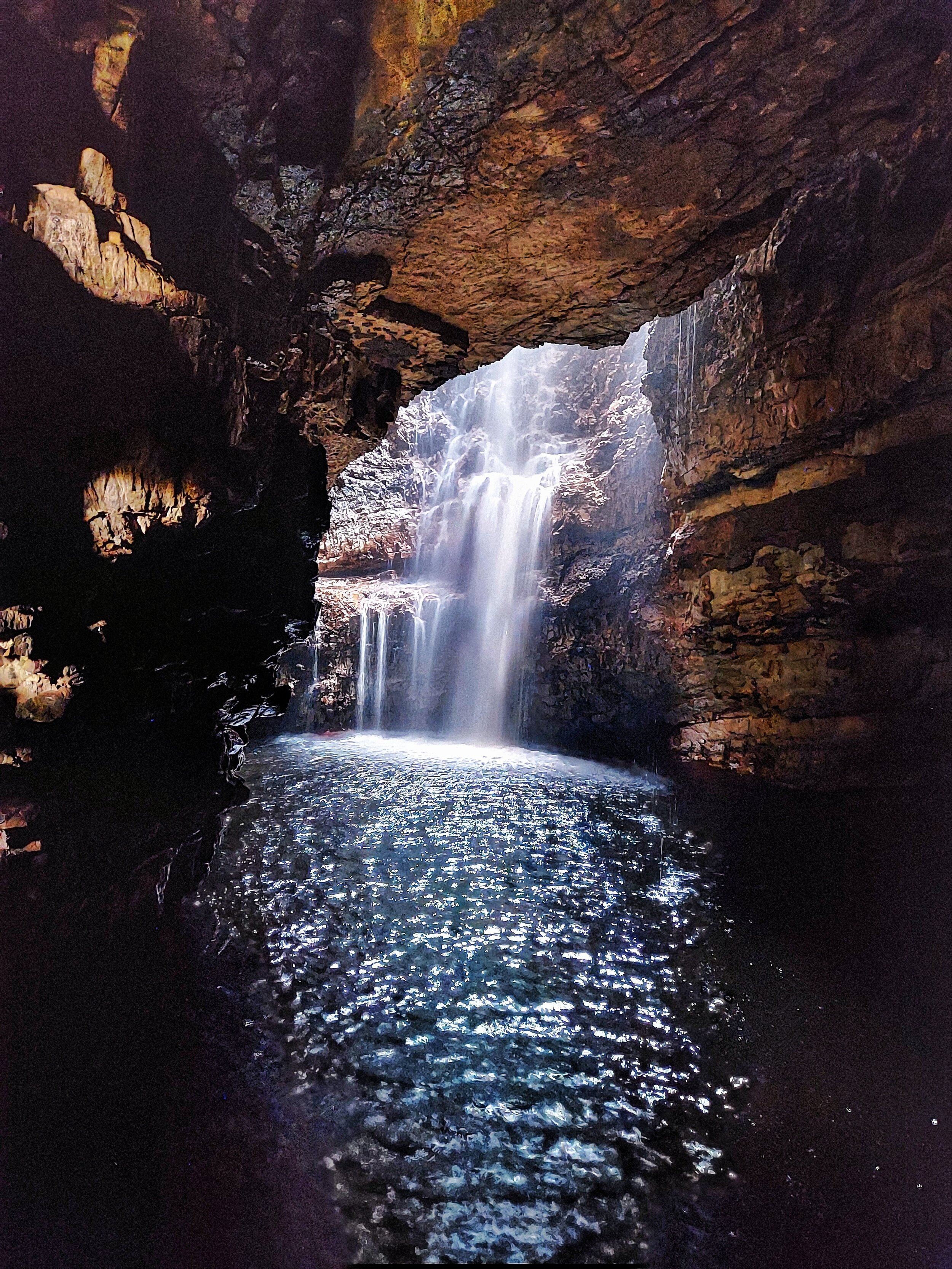 Smoo cave 2.jpg