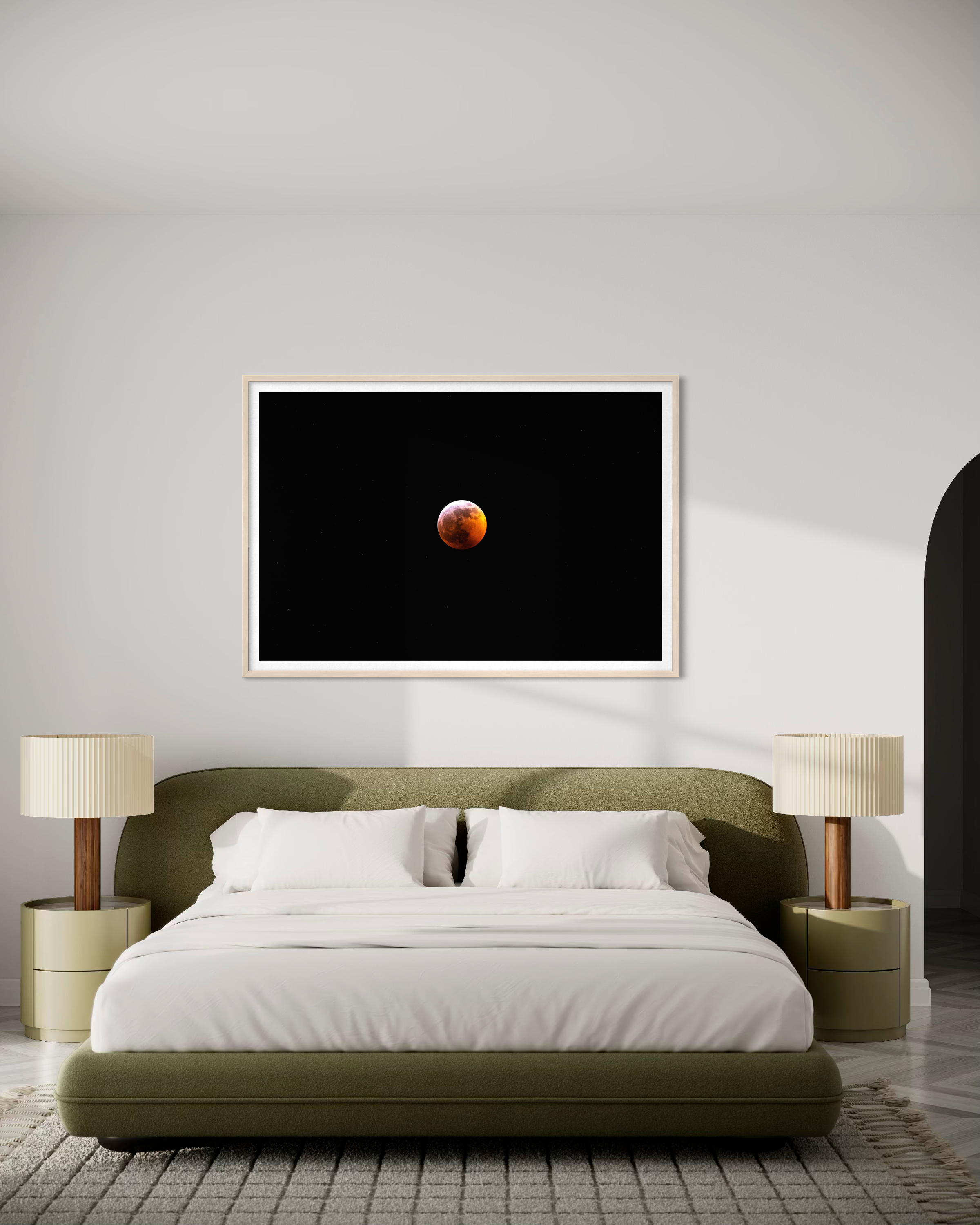 gavin-mckenzie-blood-moon.png