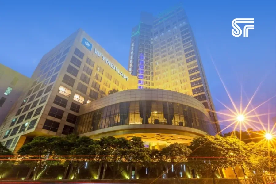 Wyndham Surabaya: Apa yang Membuat Hotel Ini Tetap Menjadi Pilihan Wisatawan dan Pebisnis?