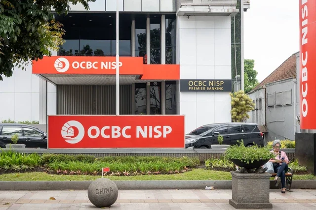 ocbc-indonesia-strategi-bank-modern-di-tengah-transformasi-finansial.webp
