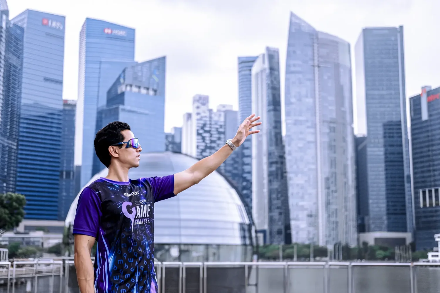 Milagros Singapore Journey — look