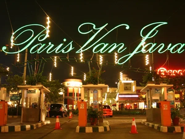 paris-van-java-ikon-gaya-hidup-dan-destinasi-belanja-modern-di-bandung