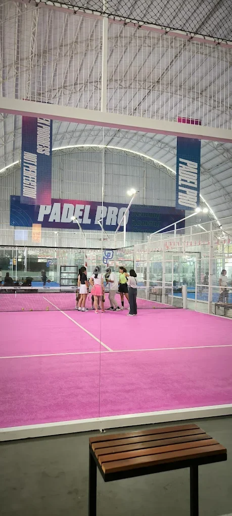7-lapangan-padel-terbaik-di-jakarta-2026-lengkap-dengan-lokasi-dan-harga-sewa