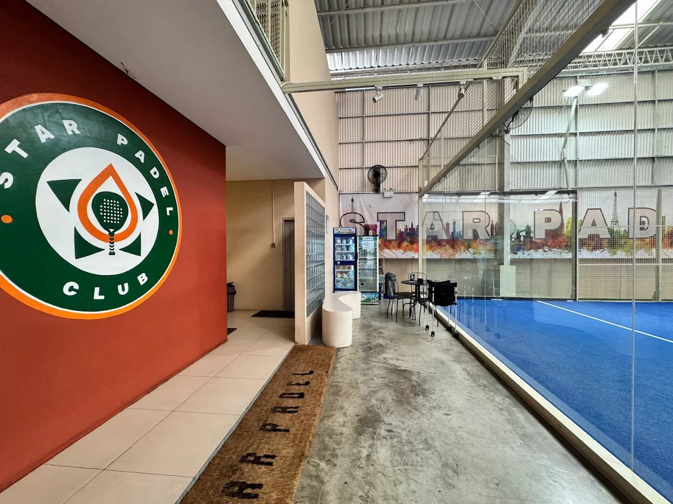 7-lapangan-padel-terbaik-di-jakarta-2026-lengkap-dengan-lokasi-dan-harga-sewa