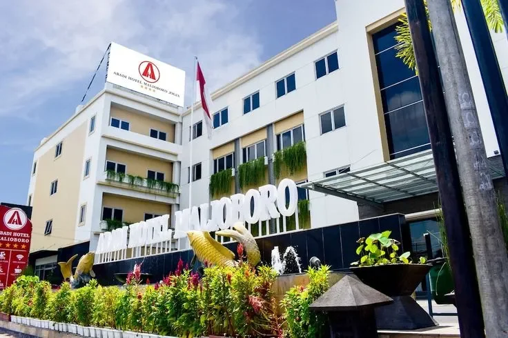 abadi-hotel-malioboro-mengapa-hotel-ini-menjadi-pilihan-strategis-wisatawan-di-yogyakarta.