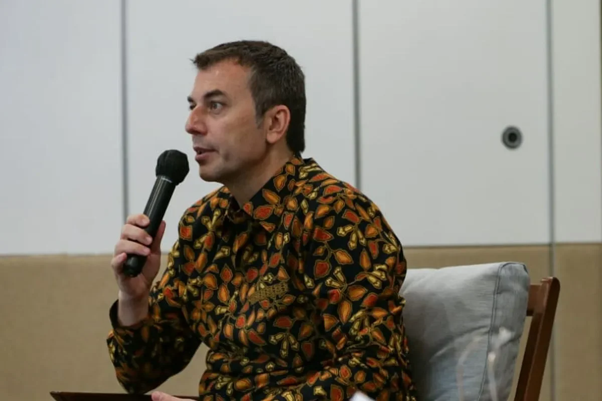 mengenal-personal-branding-vassilis-gkatzelis-presiden-direktur-hm-sampoerna