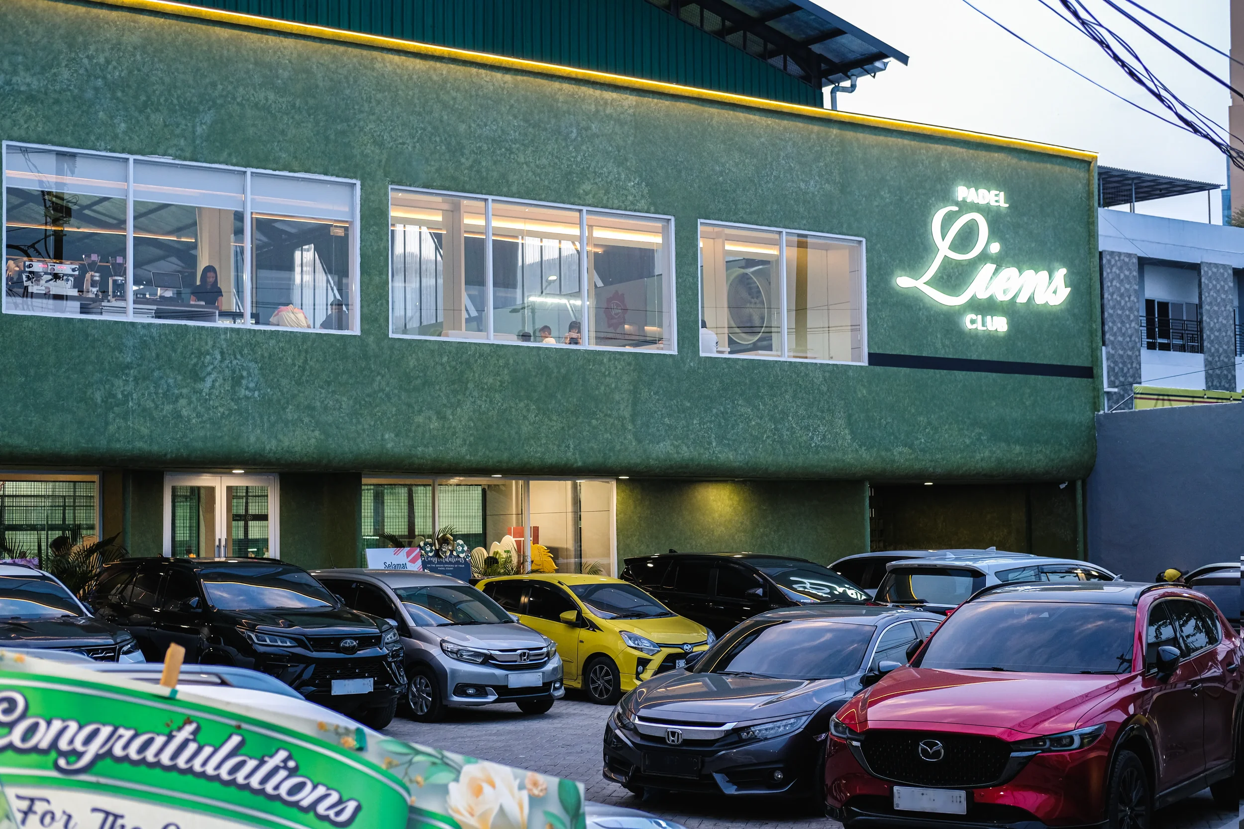 liens-padel-club-resmi-dibuka-soft-opening-meriah-bersama-50-komunitas-padel-surabaya