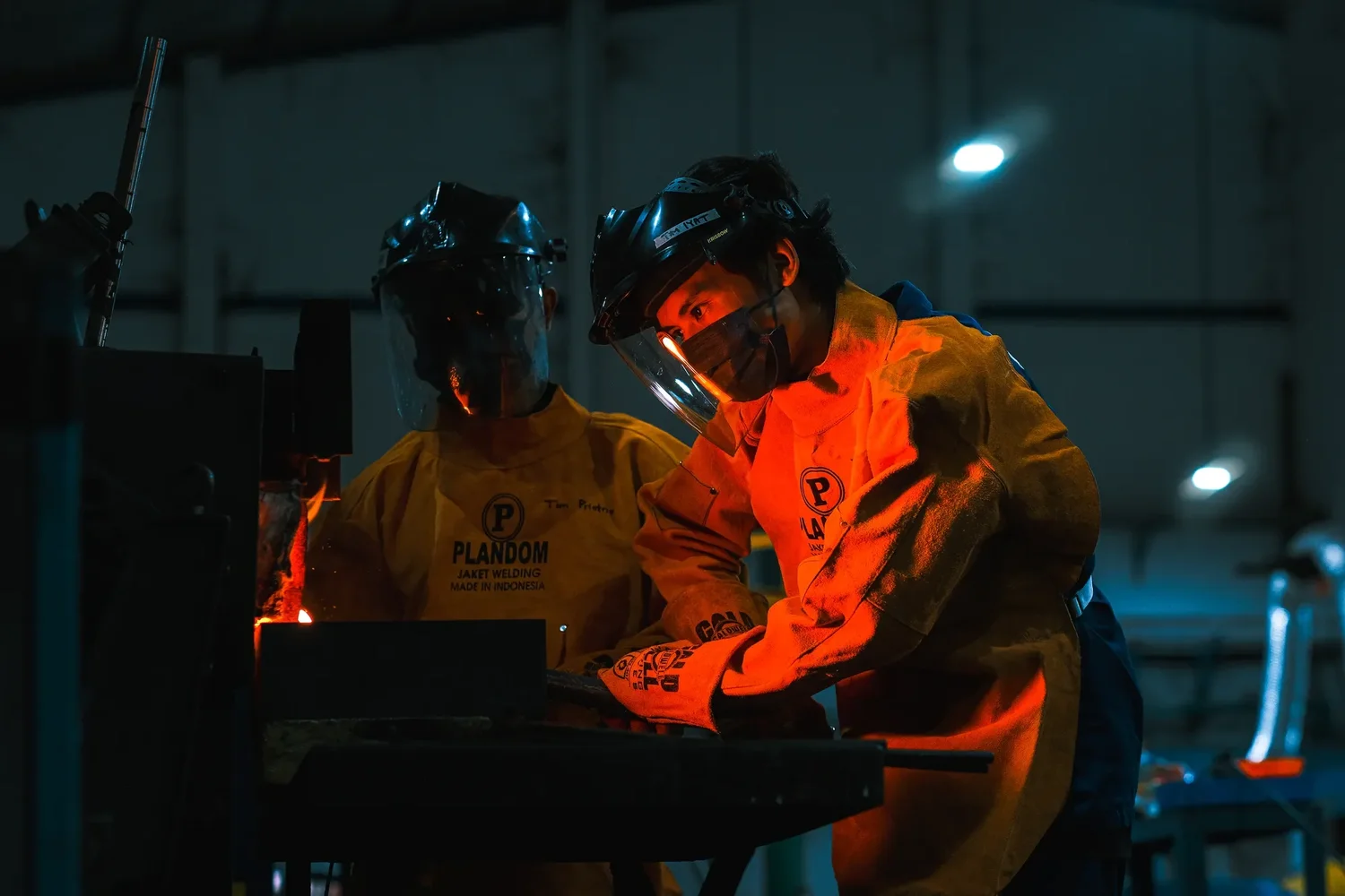 Simba Bullion Behind The Refinery - look