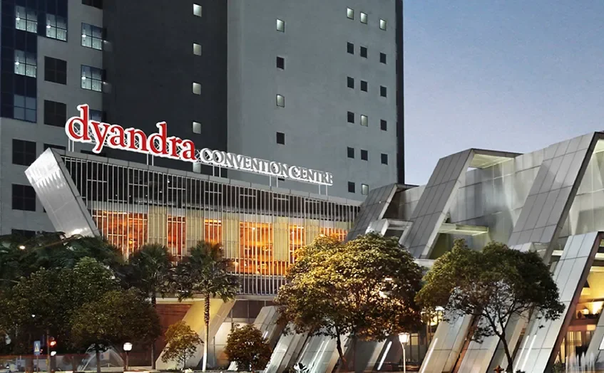 dyandra-convention-center-pusat-event-konvensi-terbesar-di-indonesia