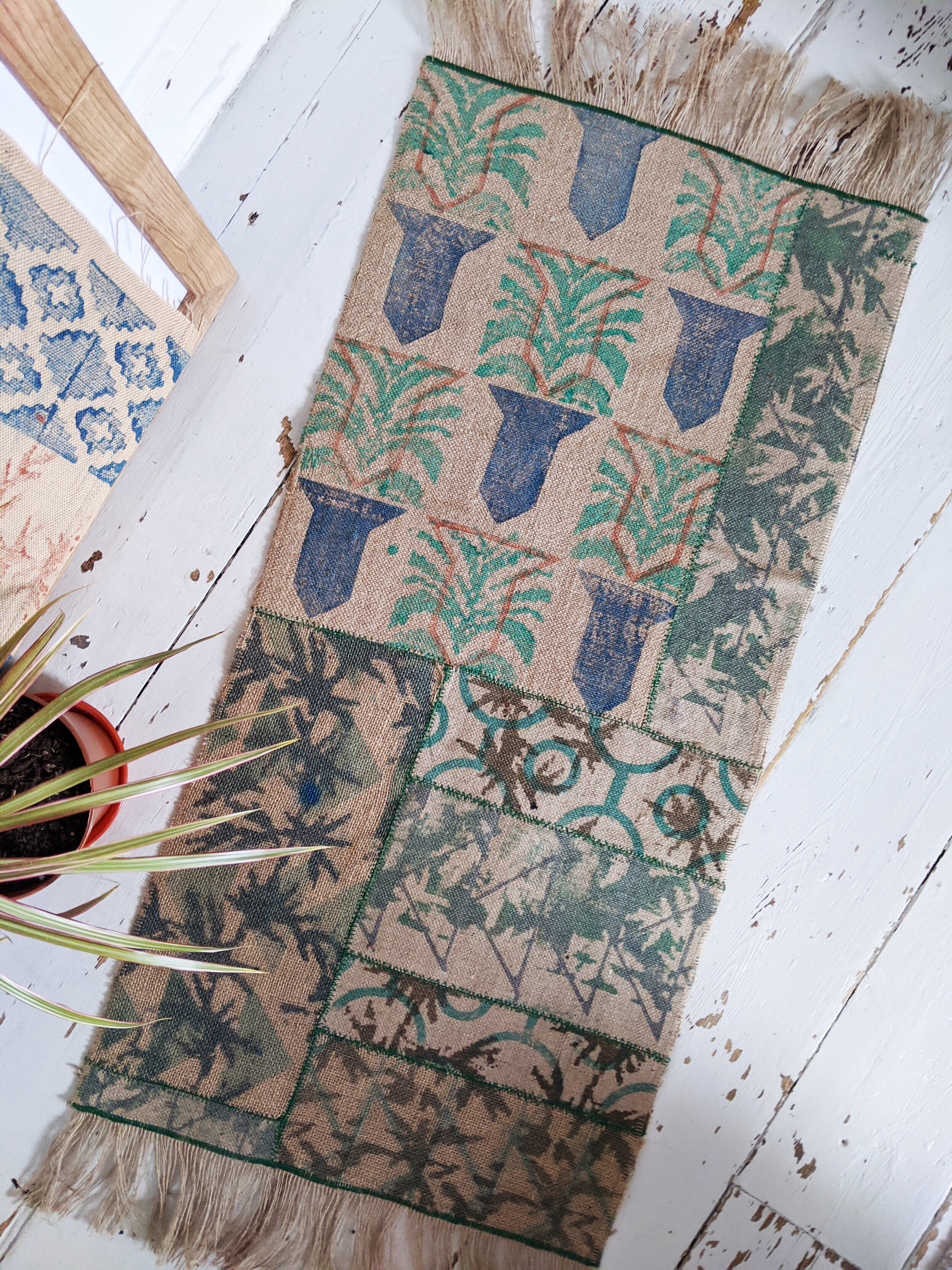 ZÖLD small runner rug with green and blue tropical leaf print