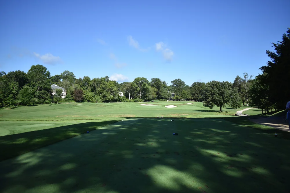 Hole 10 - Par 3 - 186 Yards
