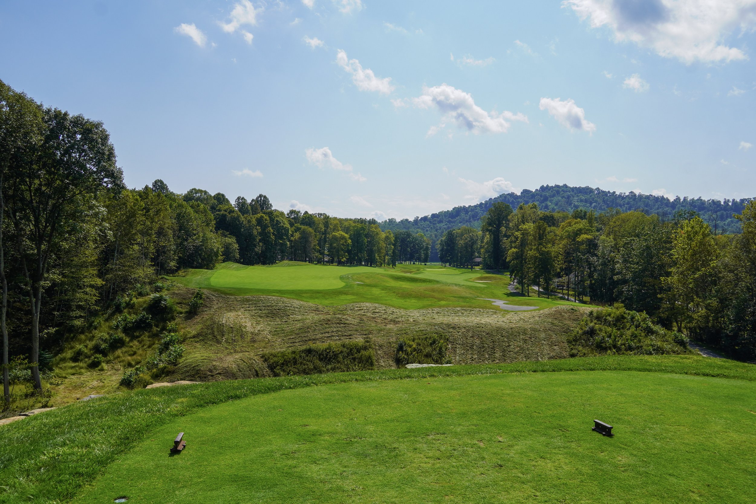 Hole #9 - Par 4 - 438 Yards