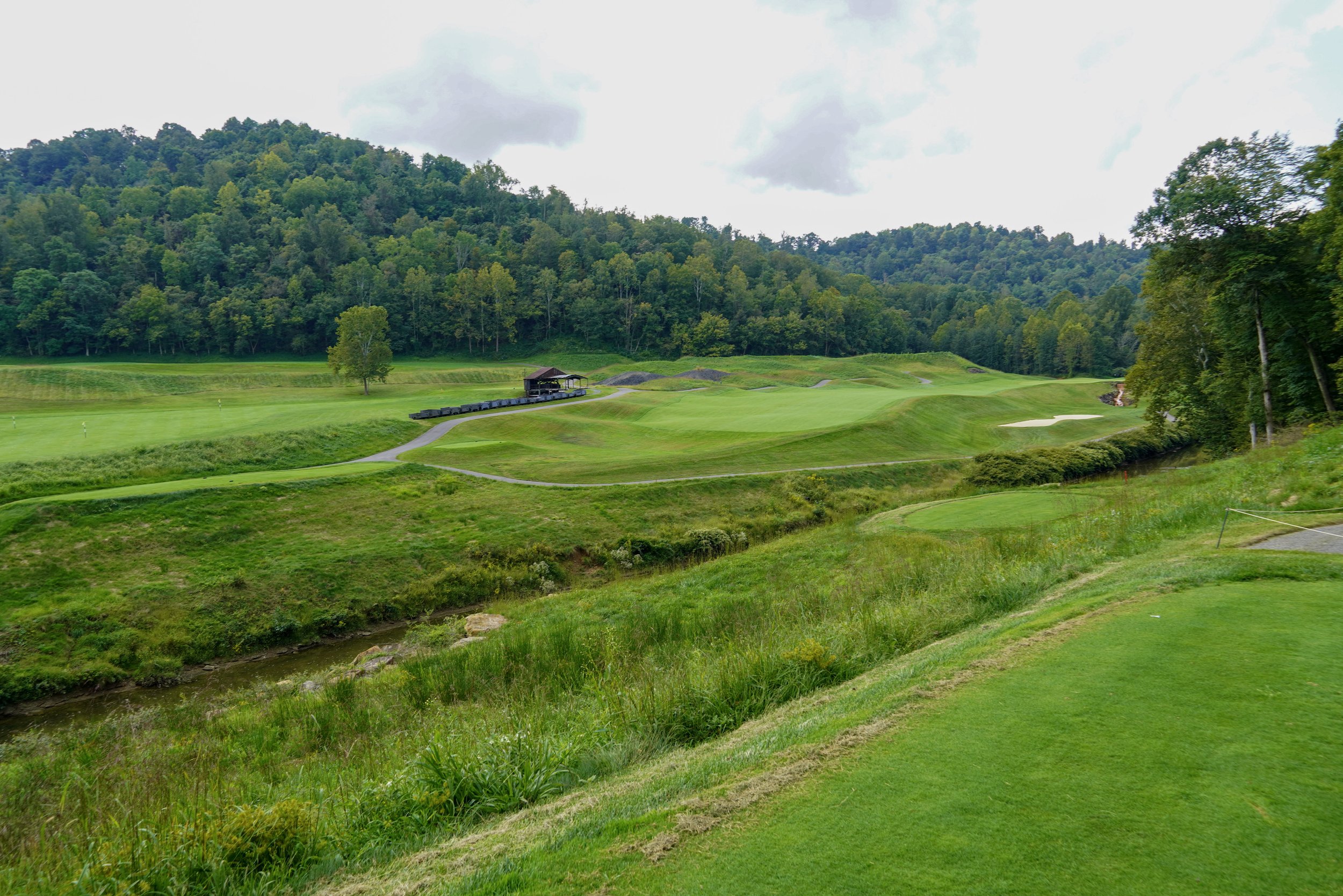 Hole #10 - Par 4 - 390 Yards