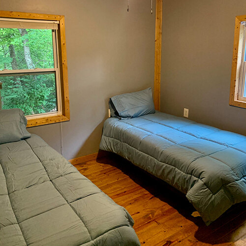 west-cabin-gray-bedroom-500px.jpg