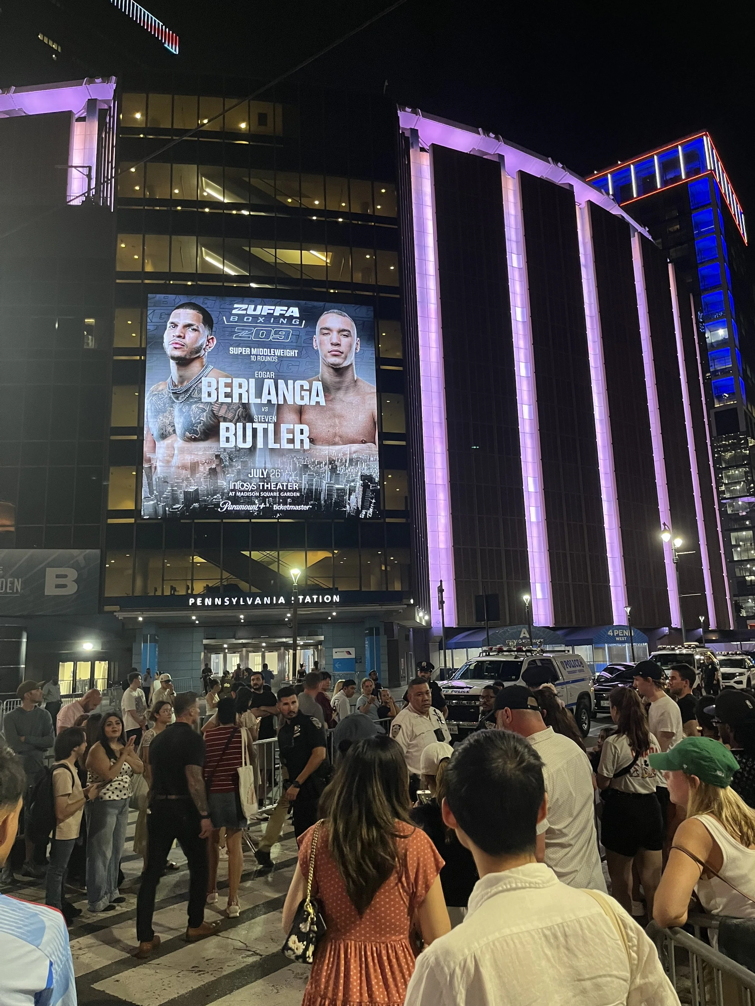 Taylor Swift and Travis Kelce get married at Penn Station 