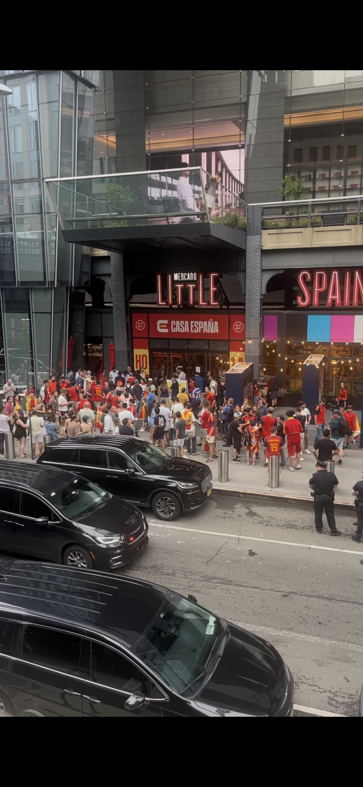 ¡Que viva España!