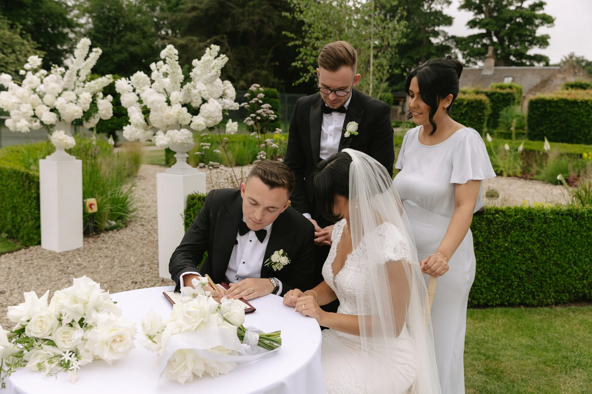 Carlowrie Castle Wedding (111 of 141).jpg