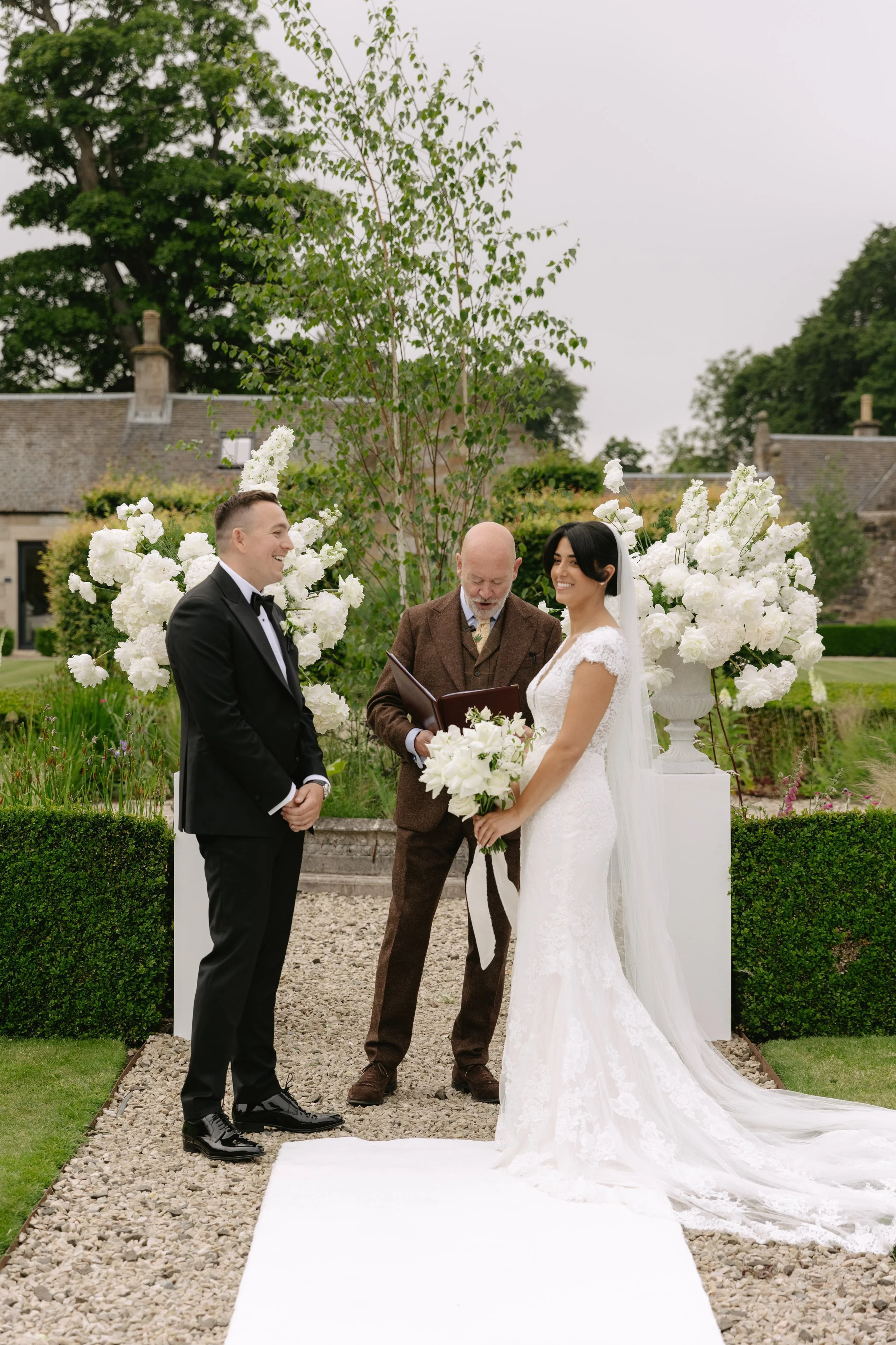 Carlowrie Castle Wedding (80 of 141).jpg
