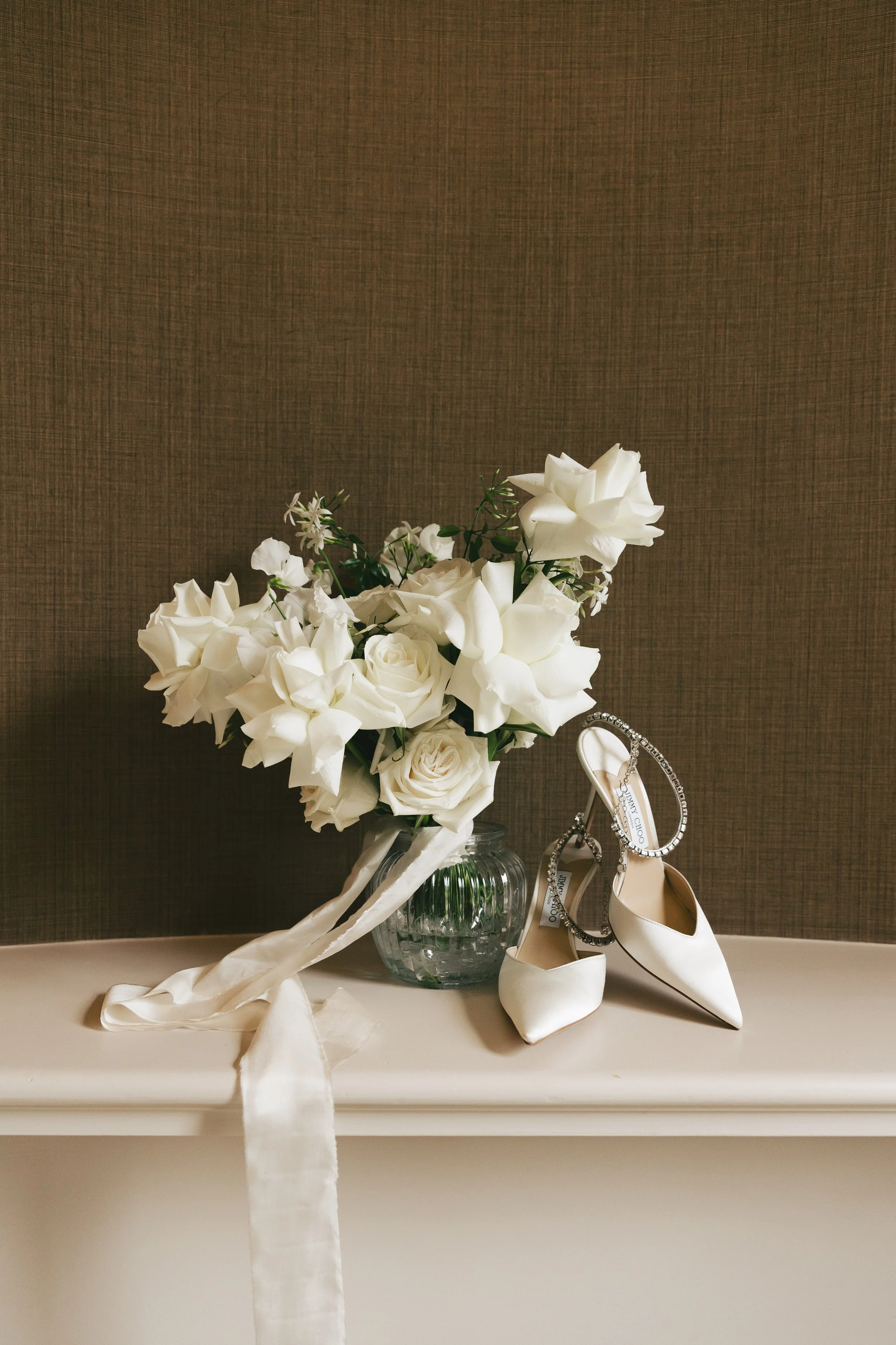 Carlowrie Castle Wedding (14 of 159).jpg