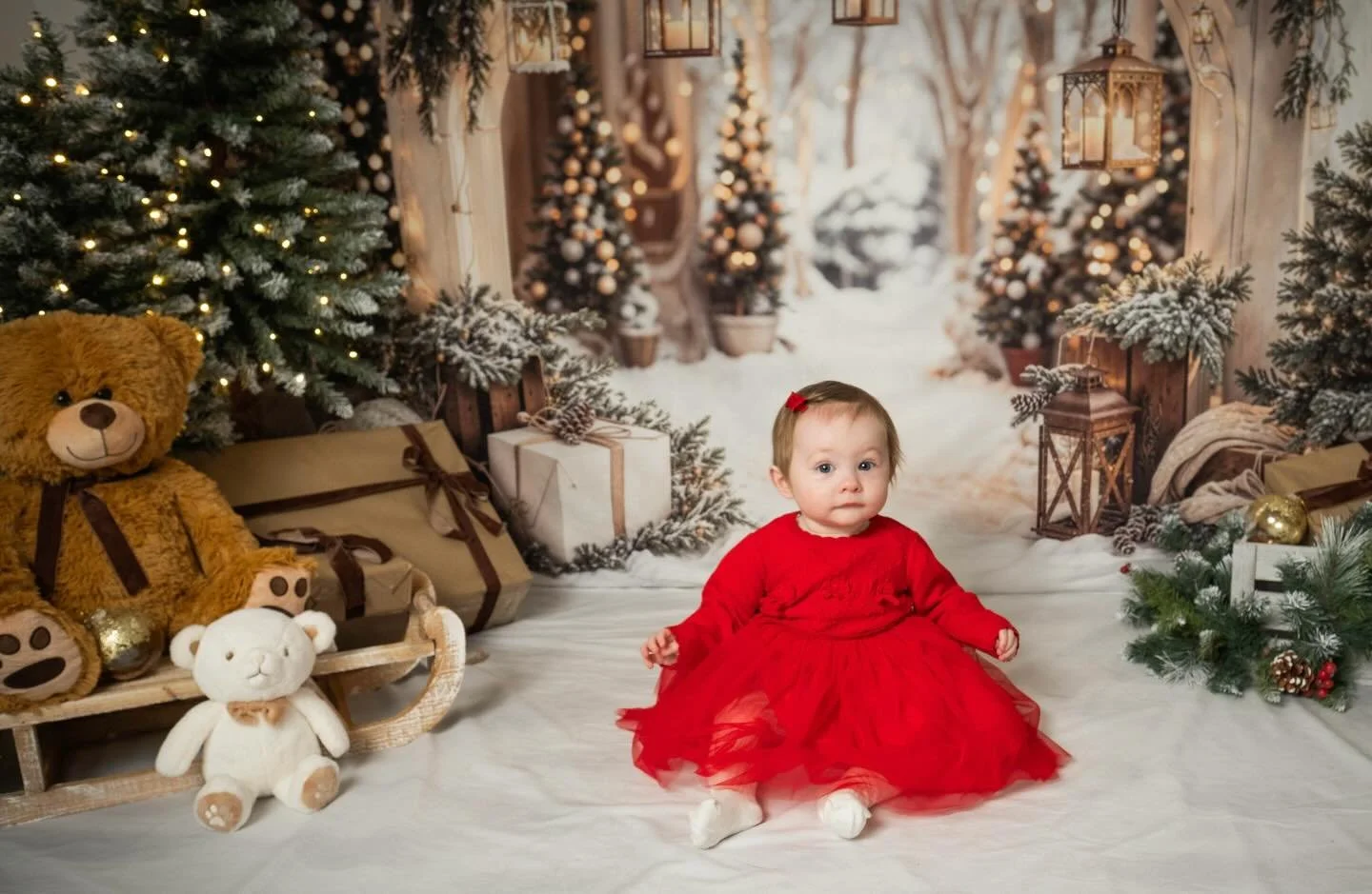 🎄Christmas Mini Sessions 🎄
✨ 20-minute festive sessions
📸 &pound;50 for 5 magical images

Available dates and time slots:
🎅🏻 6th Dec &ndash; FULLY BOOKED
🎁 13th Dec - 11.00am
🎉 14th Dec - 10.30am/11.30am/12.30pm

Don&rsquo;t miss out &mdash; t