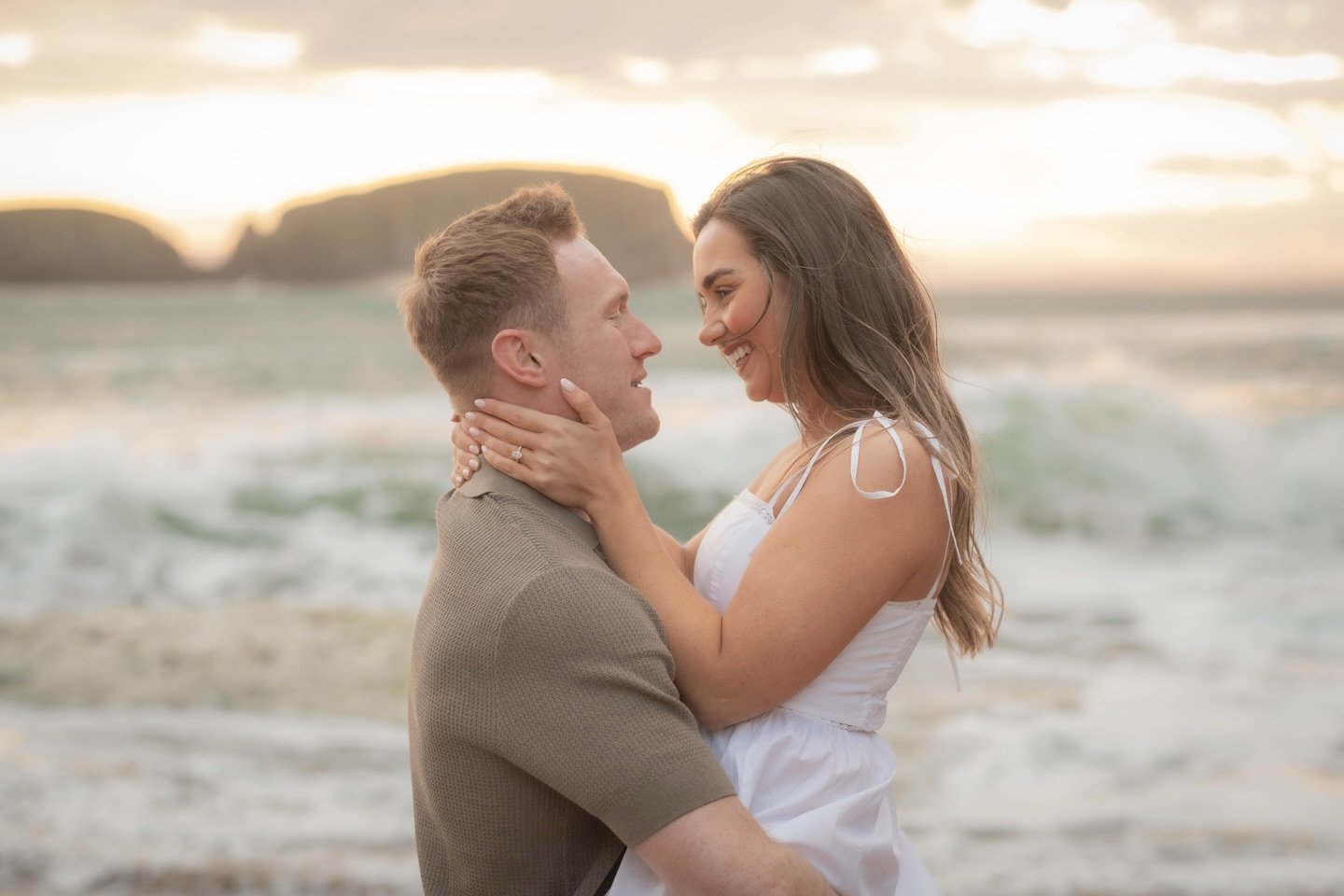 Dreamy sun-kissed vibes for this pre-wedding shoot! 
✨💍📸
Included in my top wedding package is a pre-wedding shoot. Check out the link in the comments to my website to see pricing and previous engagement and wedding galleries. 

#weddingphotographe
