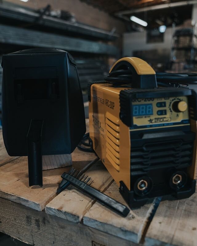 NEW PRODUCT! Welding Machines by Epicastar are now in available. They are great for all skill levels. It even includes a handheld welding helmet!⁠
⁠
_______⁠
⁠
Product: Epicastar Digital Arc Welding Machine⁠
702.471.1102⁠
www.californiasteellv.com⁠
#