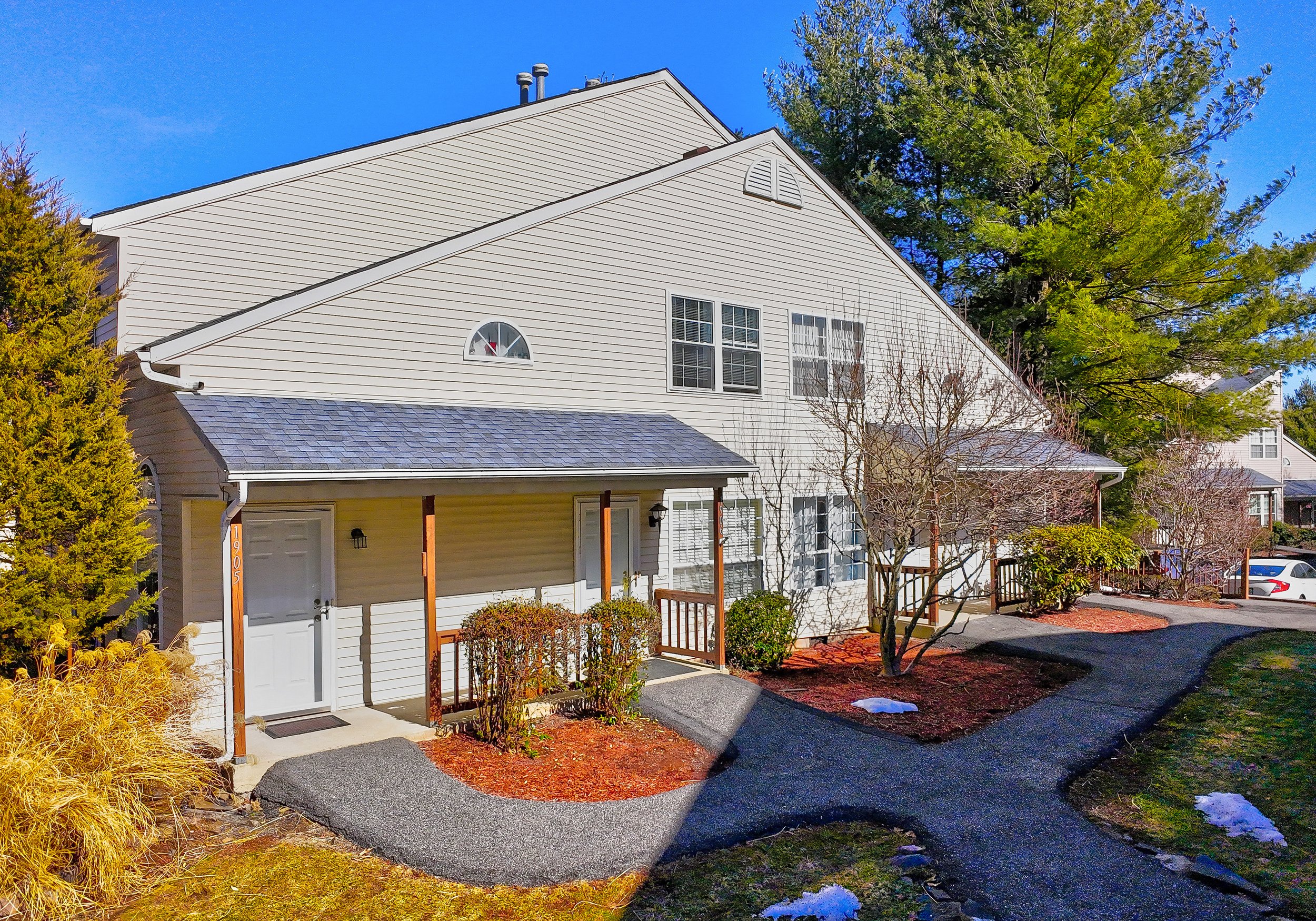 1906 Rosewood Court Highland Mills, NY