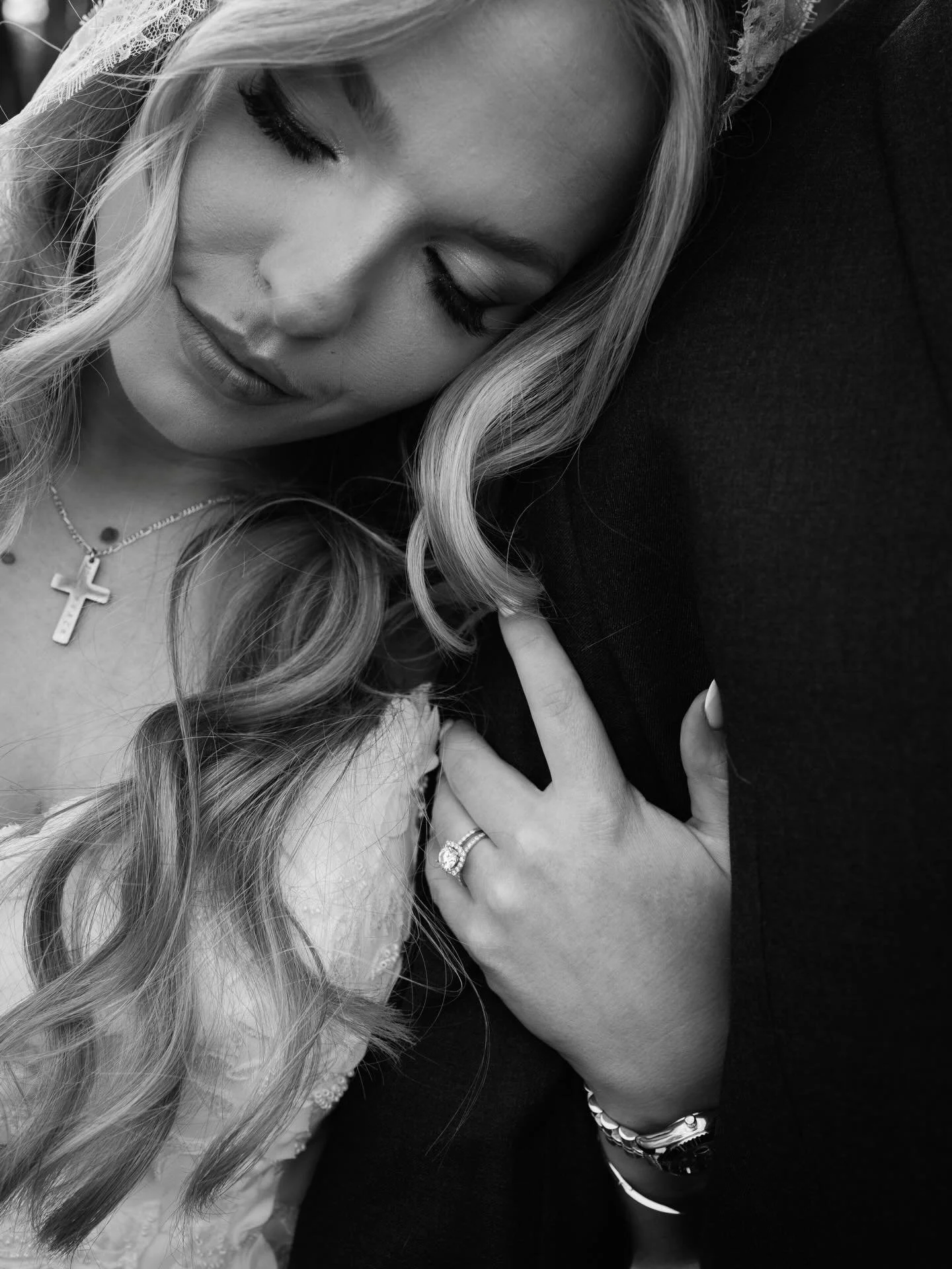 We&rsquo;re not just here to document a wedding. We&rsquo;re here to create something that feels like you.