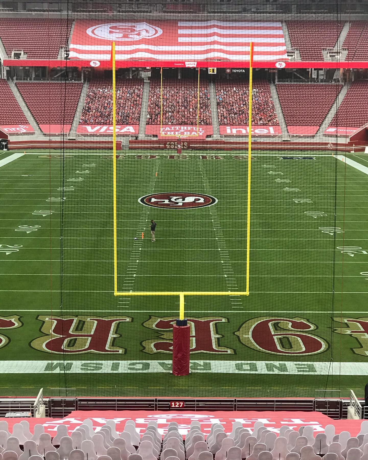 Fan cutouts are in place at Levi&rsquo;s waiting for #AZvsSF. In the back of the end zone the message END RACISM is painted. 
While air quality isn&rsquo;t great, the game is set to kick off at 1:25pm PT.