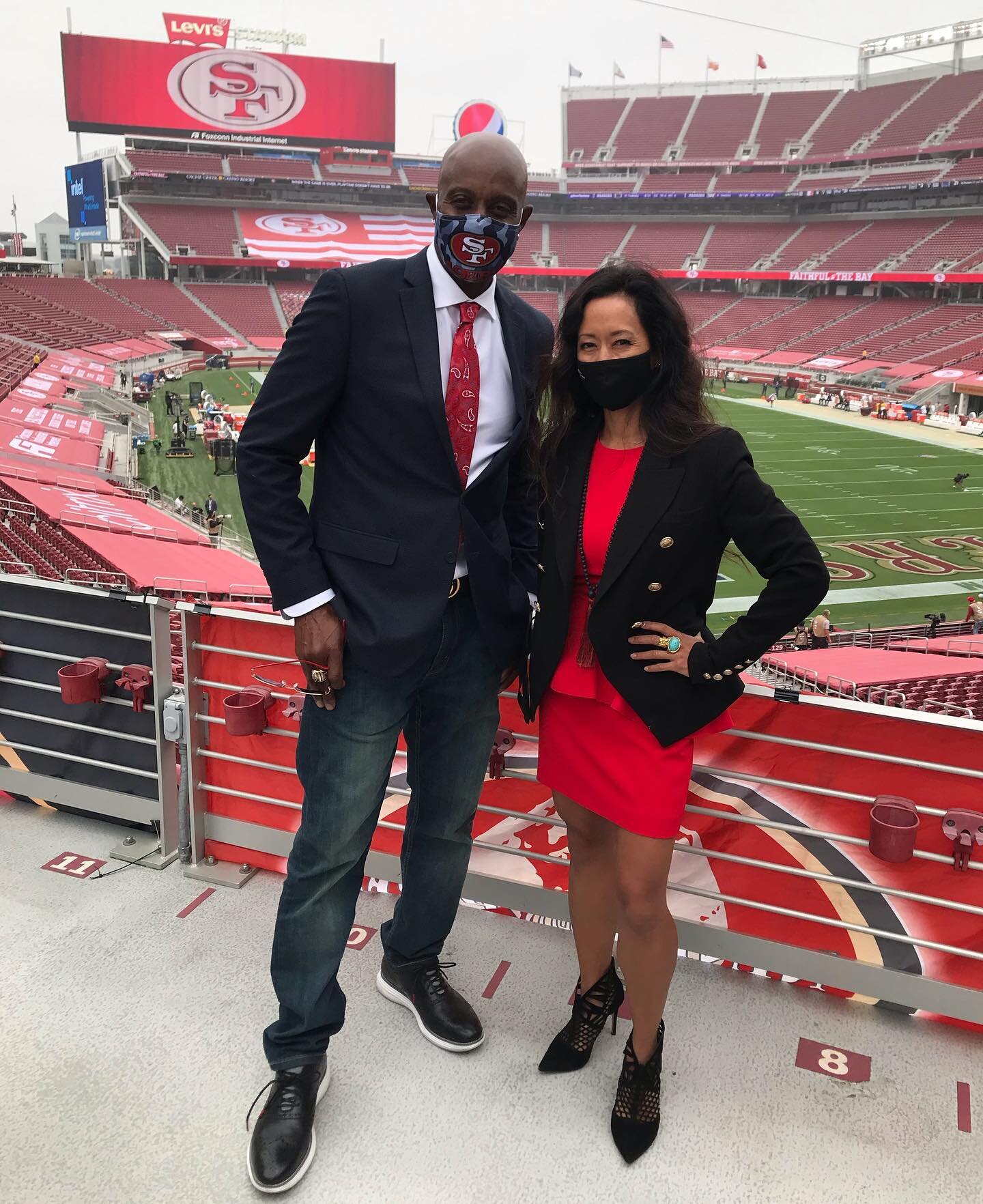 So much was different during this season&rsquo;s opener but one fantastic surprise was getting a chance to chat with @thejerryrice80 prior to the #49ers #Cardinals game. He yelled from the plaza down to the field to say hello to Kendrick Bourne. The 