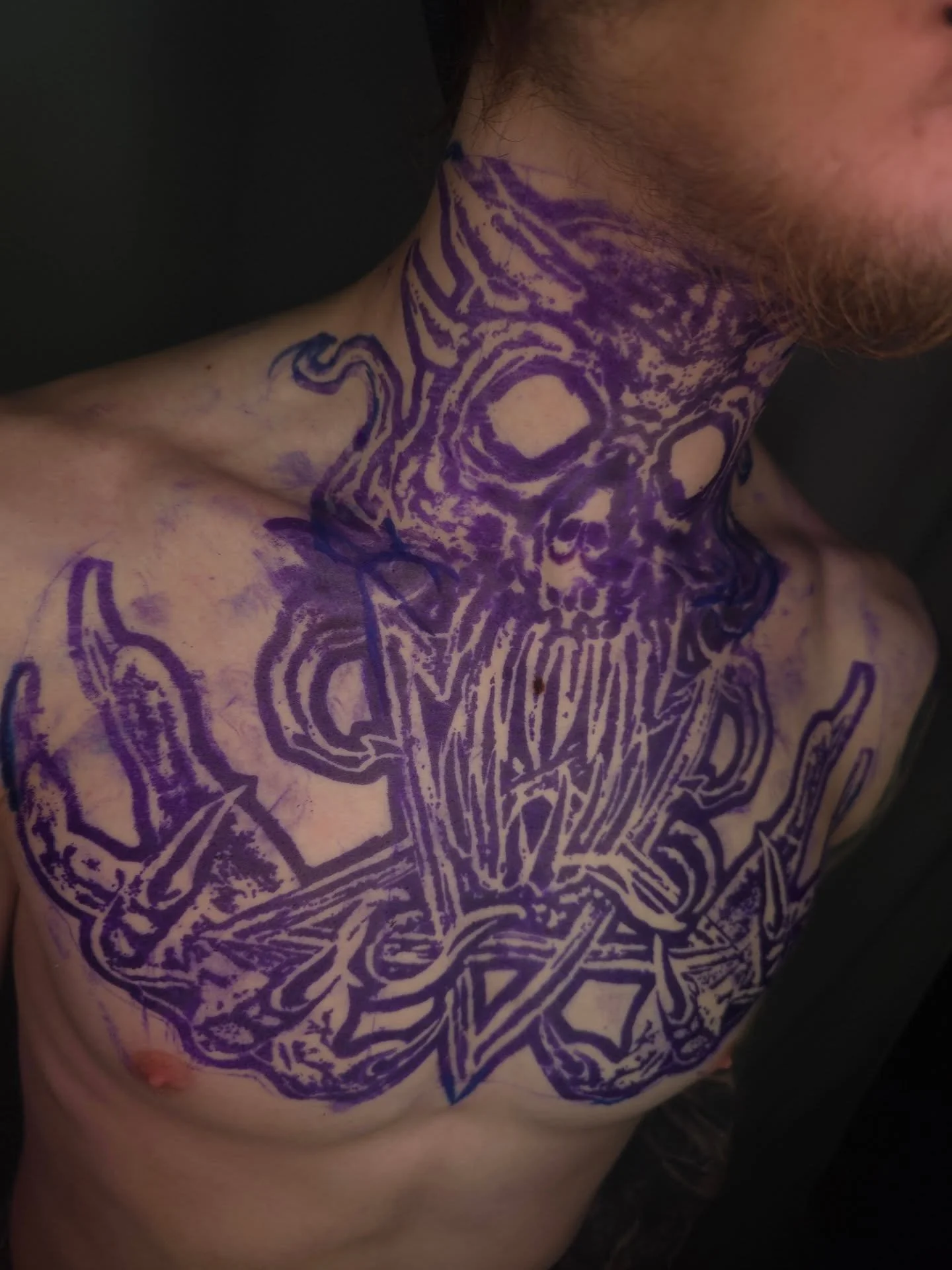 Today's shenanigans... 🤘😈🔥

#jakeulmertattoos #ohiotattooers #somethingdarker #blackworktattoo #bespoketattoogallery