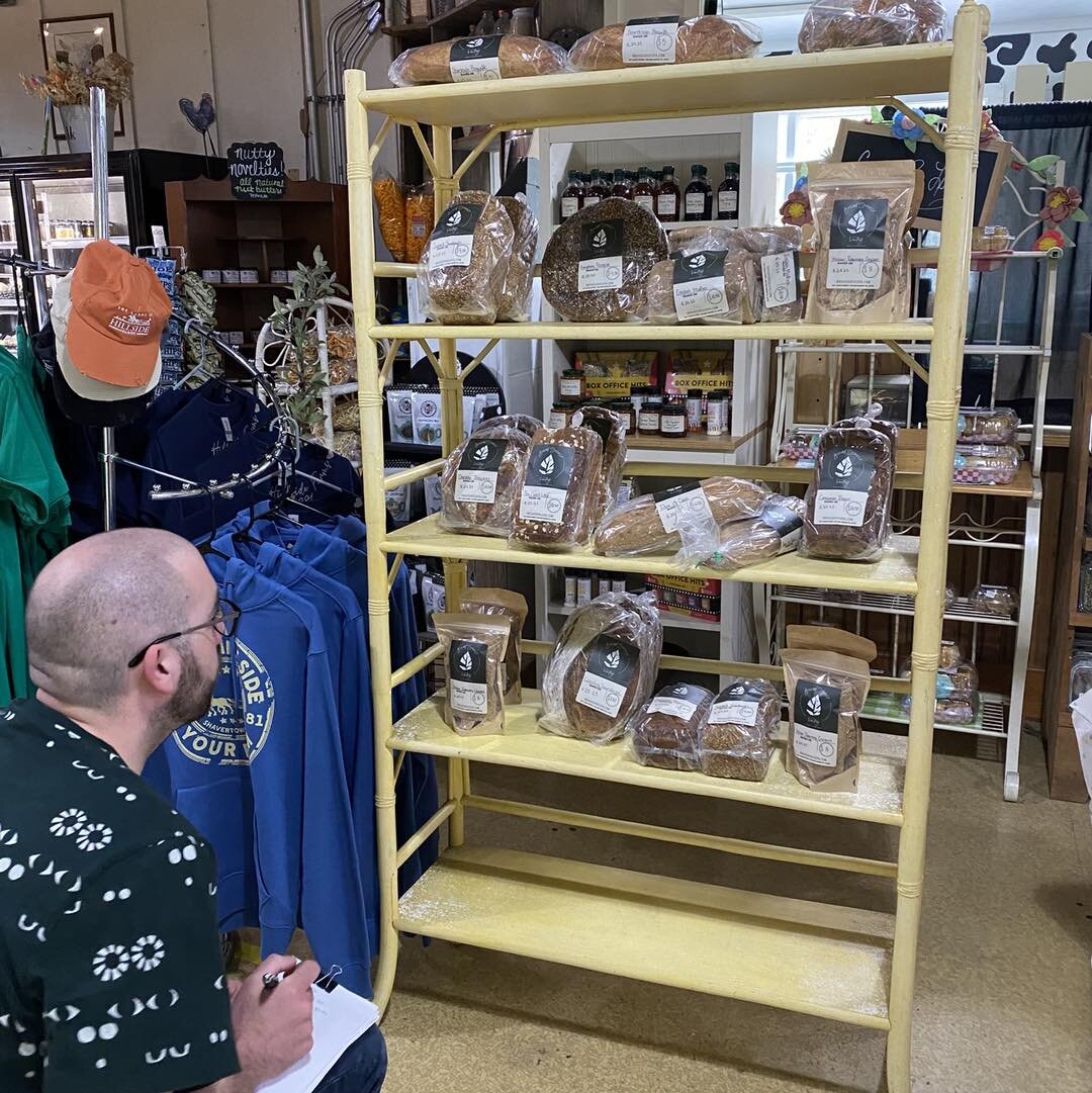 Owner, Adam T. making sure The Lands at Hillside Farms is always stocked up with the freshest bread 🥖selections, crackers, granola, pizza kits, and cinnamon buns! 🤩 We might also add a little surprise here and there so make sure you check us out! ?