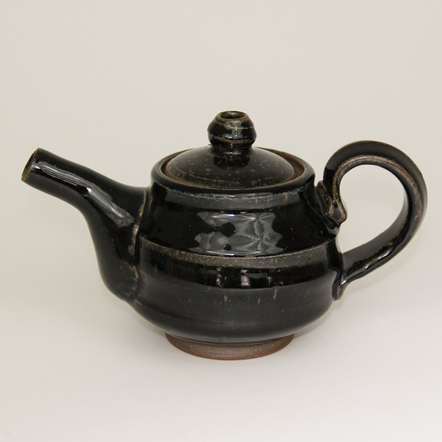 Teapot+10A+%281+of+1%29.jpg