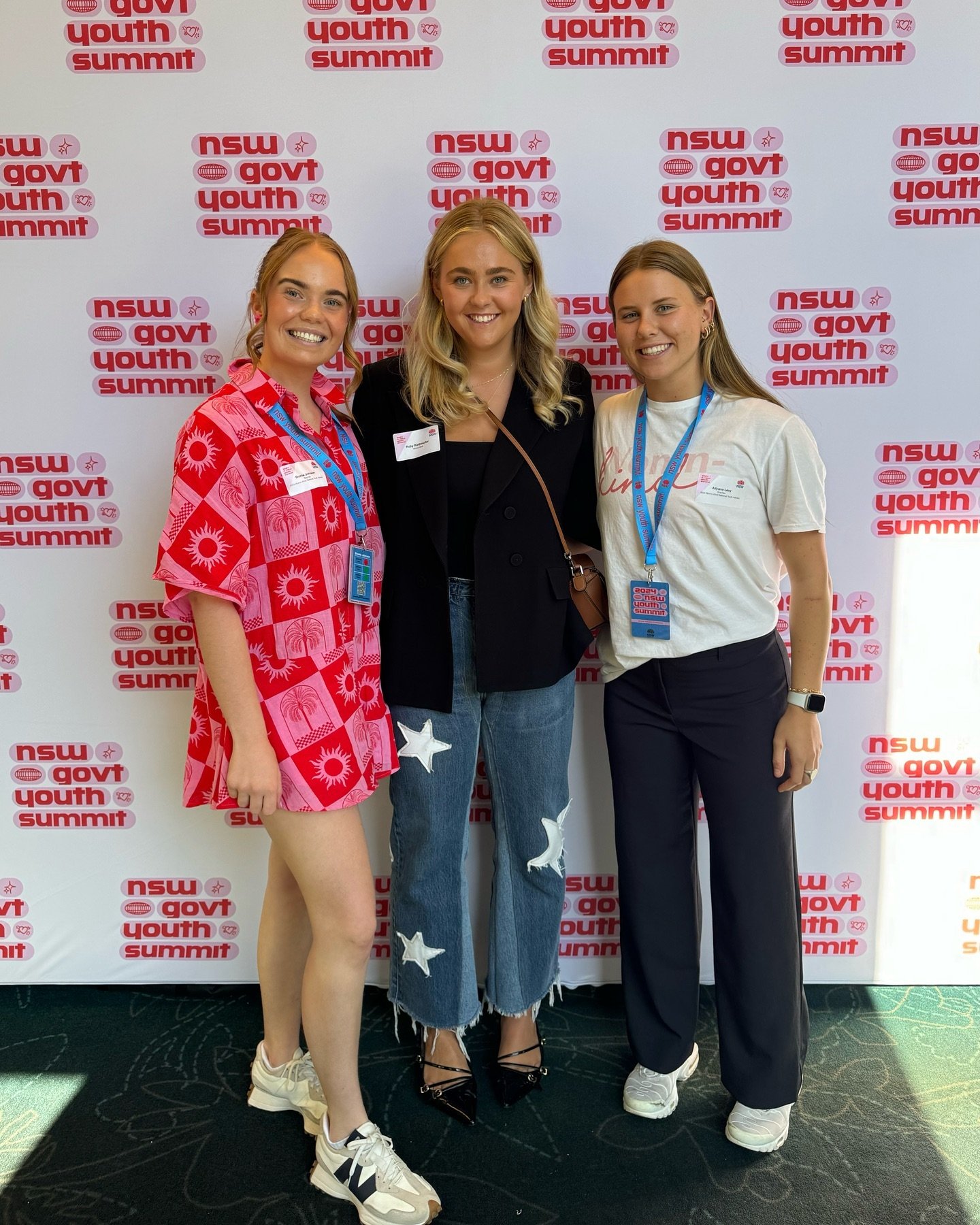 We had a fabulous time at the NSW Youth Summit yesterday!!

@womnkind Founder and CEO Ruby spoke on a panel about creating change alongside some incredible people:
♻️ @lottiedl from @banish.au 
📲 @zaraseidler from @thedailyaus 
🐢 @sam.fricker from 